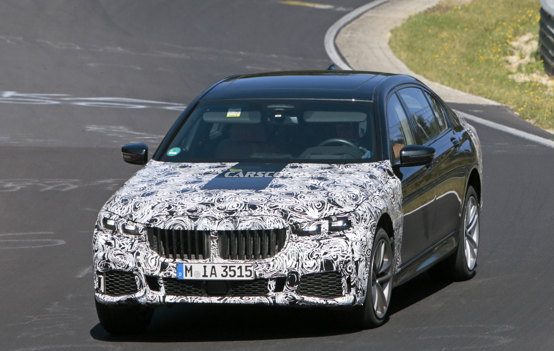 2019 BMW 7-Series Facelift-4 Facelifted 2019 BMW 7-Series Spied In Base And M760Li xDrive Forms