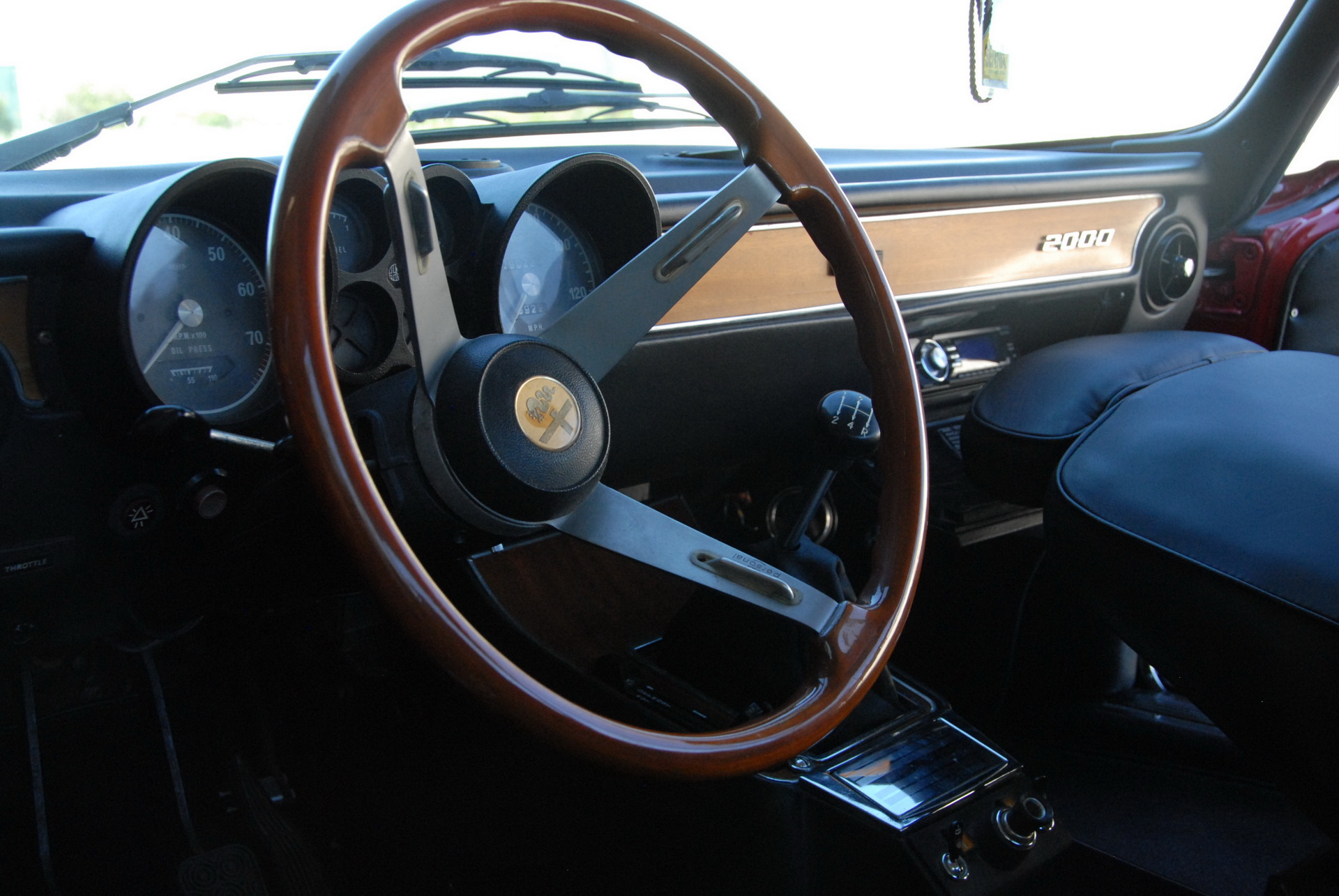 1974-alfa-romeo-gtv-bat-auction-15 Bid On This Alfa Romeo 2000 GT Veloce, Make Other Car Enthusiasts Jealous