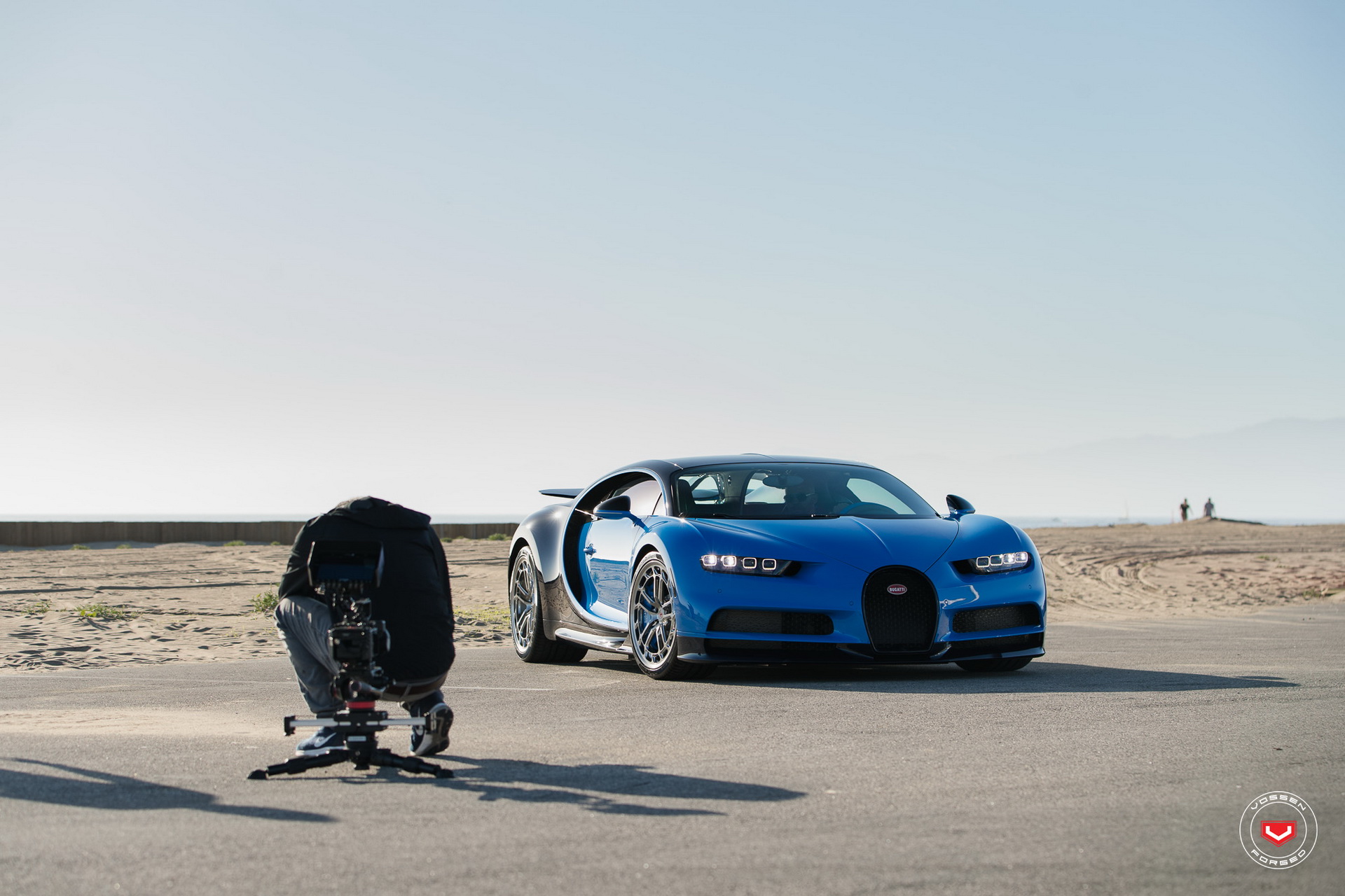 bugatti-chiron-vossen-wheels-23 Bugatti Chiron Tries On New Wheels For Size: Hot Or Not?