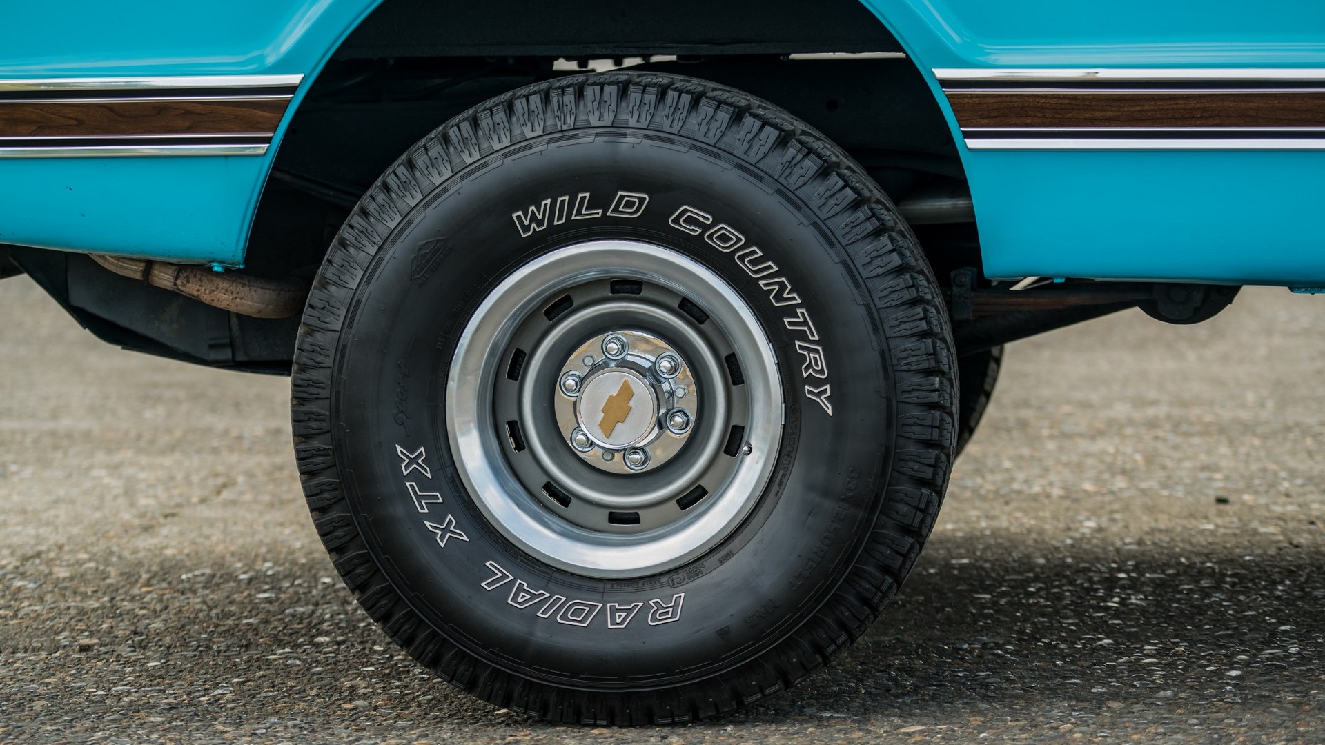 1972-Chevrolet-K5-Blazer-39 Not A Fan Of The 2019 Chevrolet Blazer? This 1972 K5 Might Be Up Your Alley