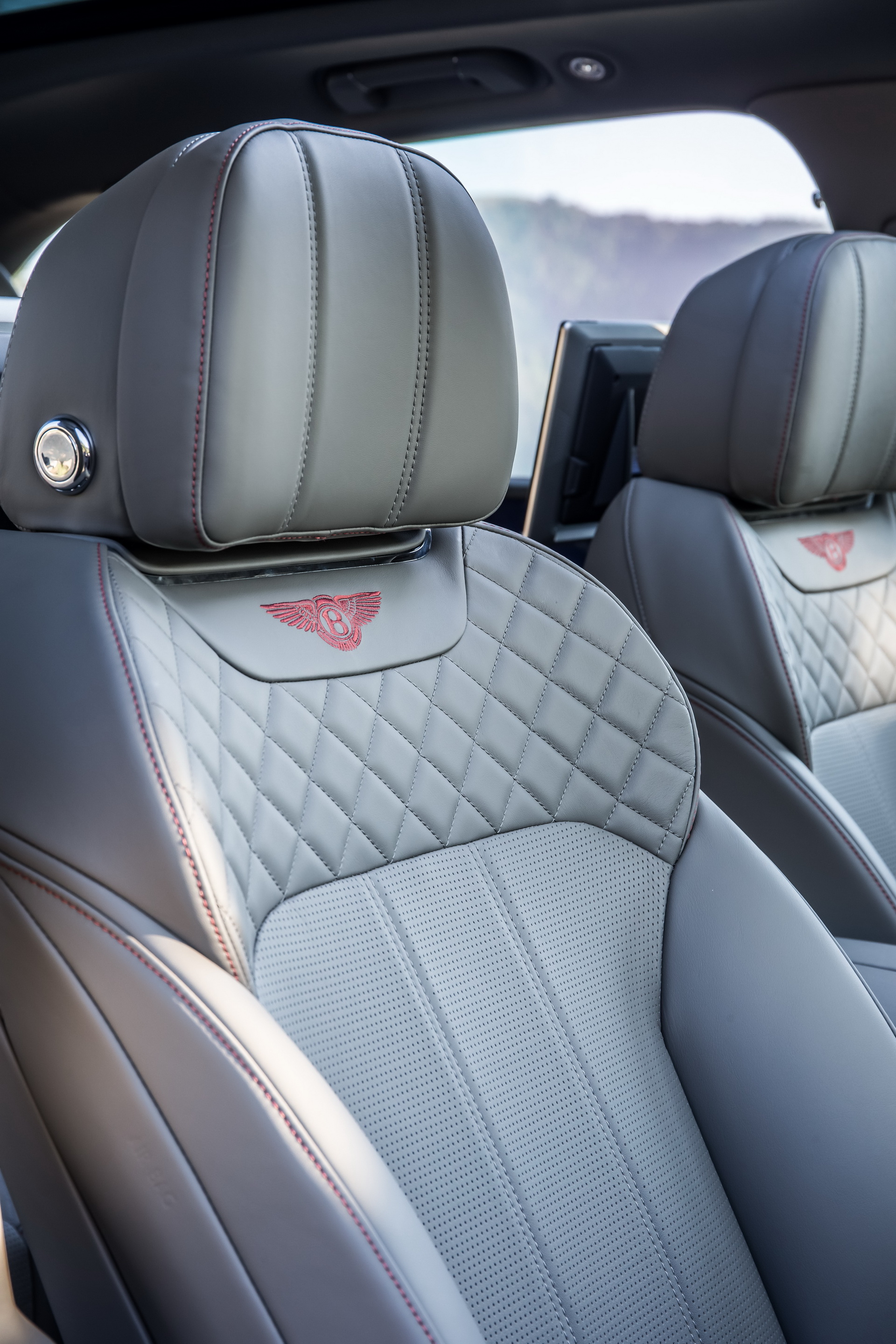 bentley-bentayga-6 Bentley Bentayga Coupe Allegedly On Track For 2019 Introduction