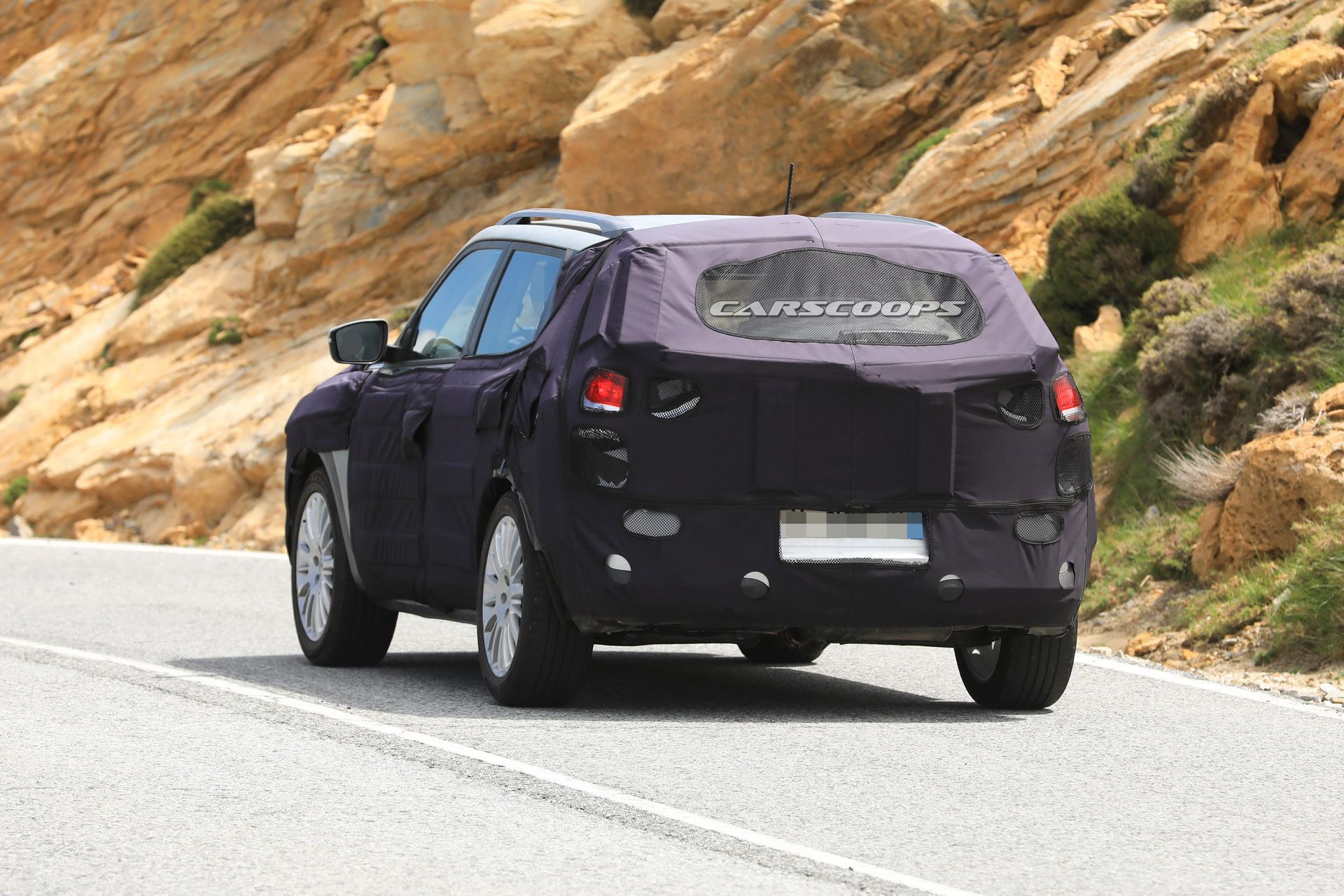 2019-ssangyong-korando-spy-15 All-New SsangYong Korando Will Usher In New Design Language