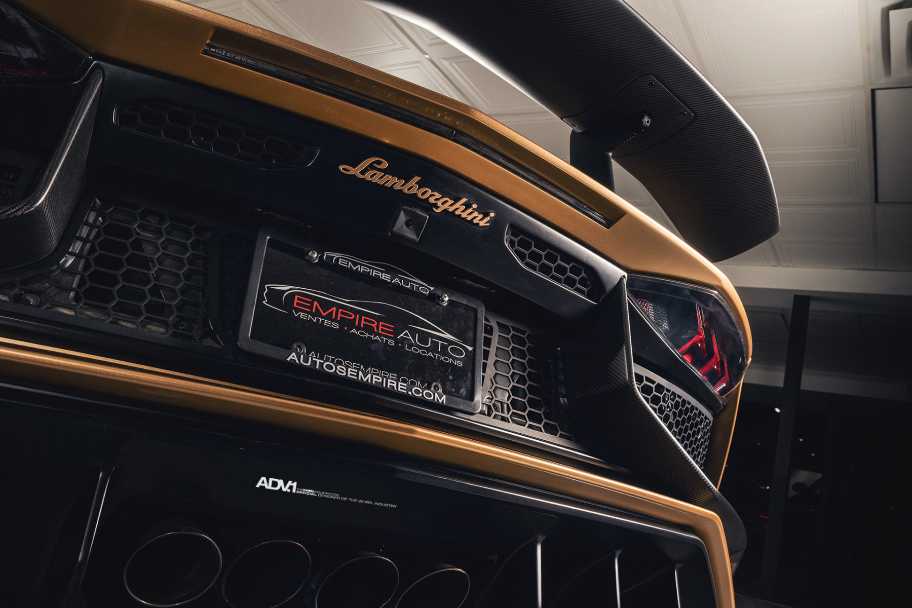 Lamborghini-Aventador-SV-Roadster-ADV1-16 Gold Lamborghini Aventador SV Roadster Will Excite And Confuse
