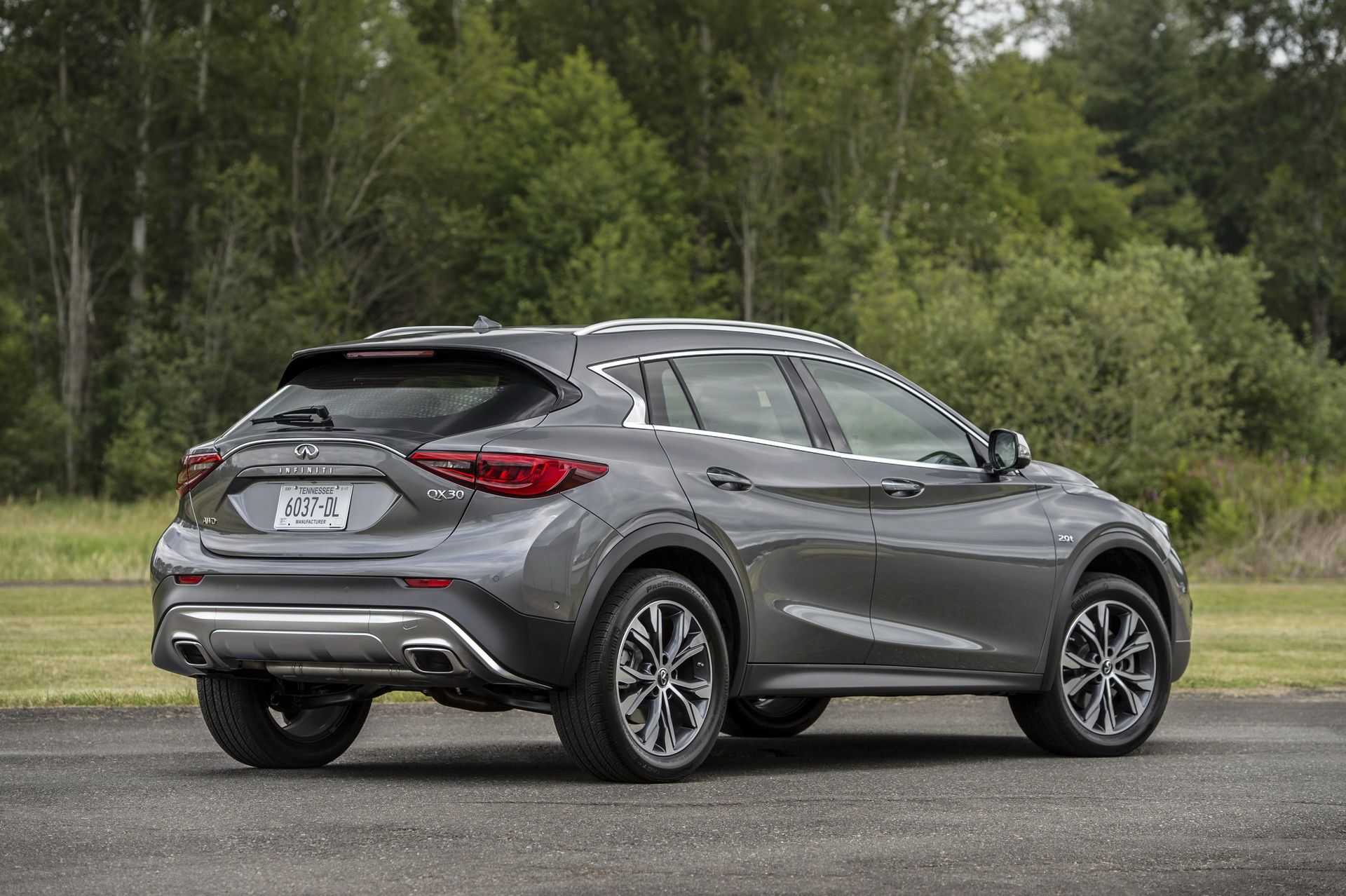 2018-infiniti-qx30-3 2018.5 Infiniti QX30 Adds More Equipment, Gets More Expensive