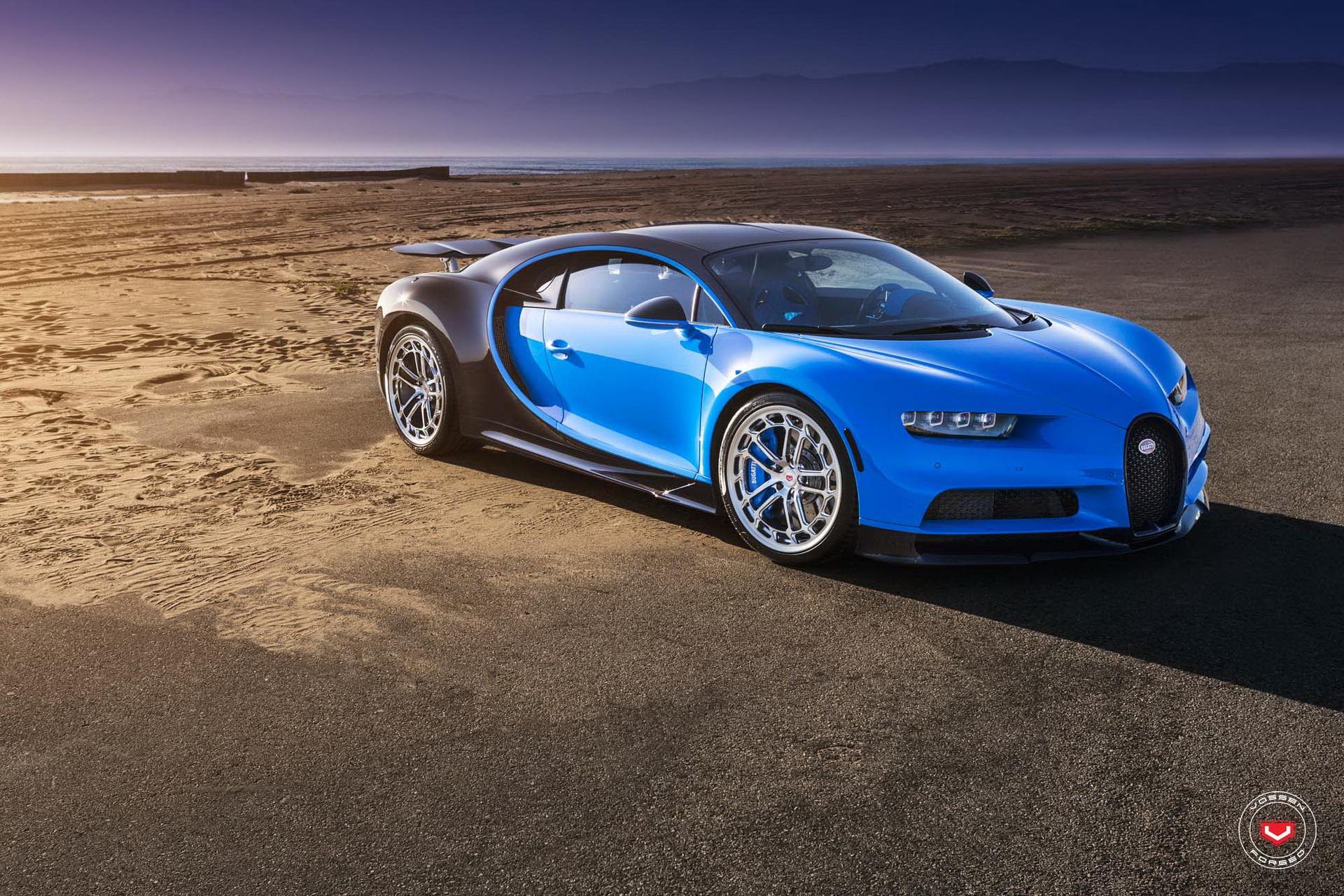 bugatti-chiron-vossen-wheels-5 Bugatti Chiron Tries On New Wheels For Size: Hot Or Not?