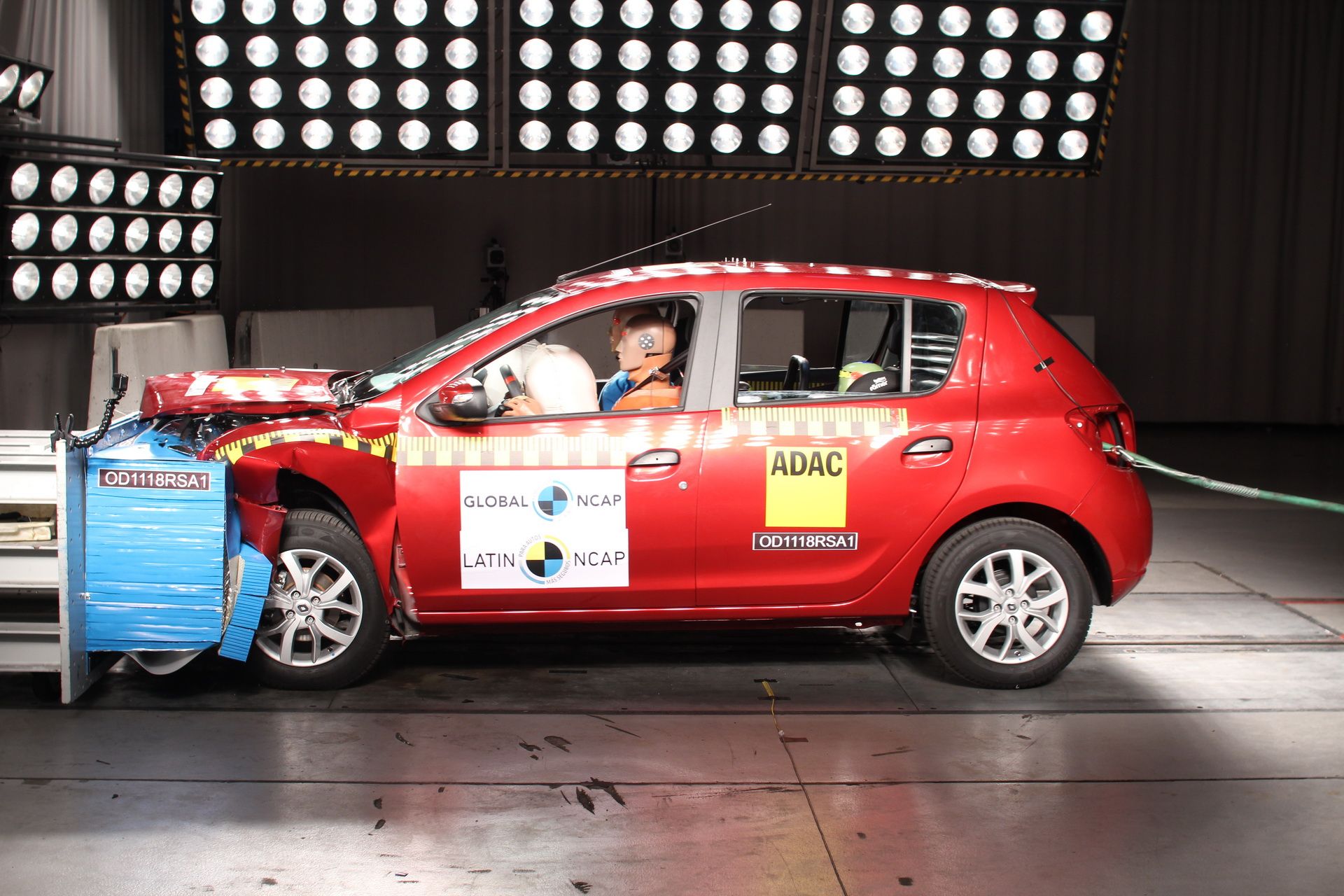 renault-sandero-logan-latin-ncap-9 Renault Sandero / Logan Fails Latin NCAP’s Tests, Scores 1 Star For Adult Protection
