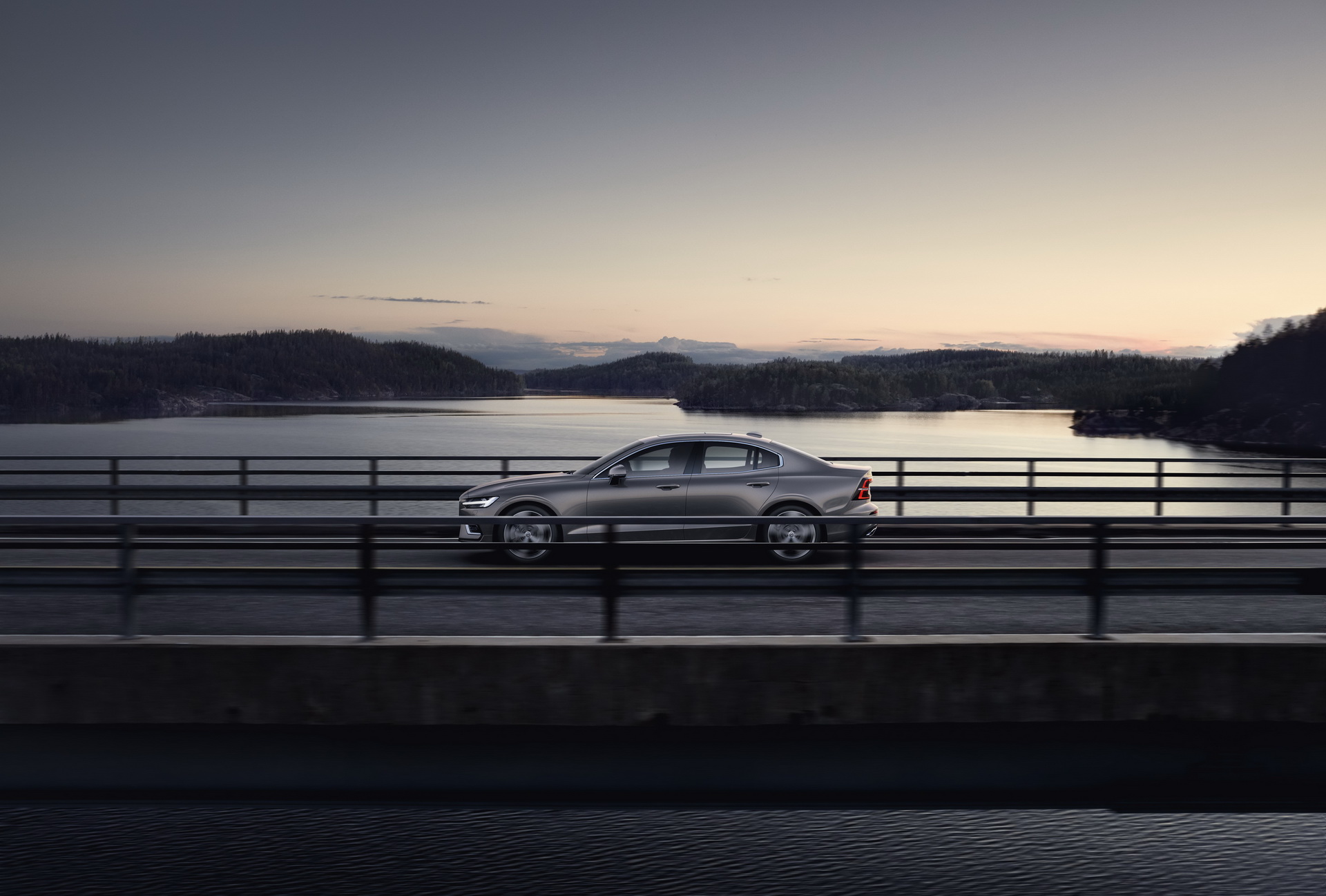 2019-volvo-s60-unveiled-59 New 2019 Volvo S60 Is A Sleek, American Made BMW 3-Series Fighter