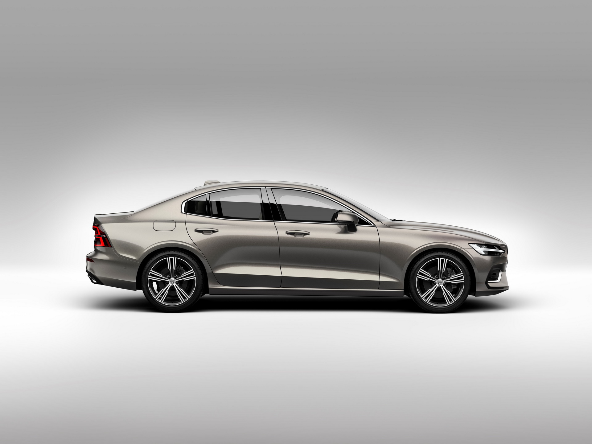 2019-volvo-s60-unveiled-5 New 2019 Volvo S60 Is A Sleek, American Made BMW 3-Series Fighter