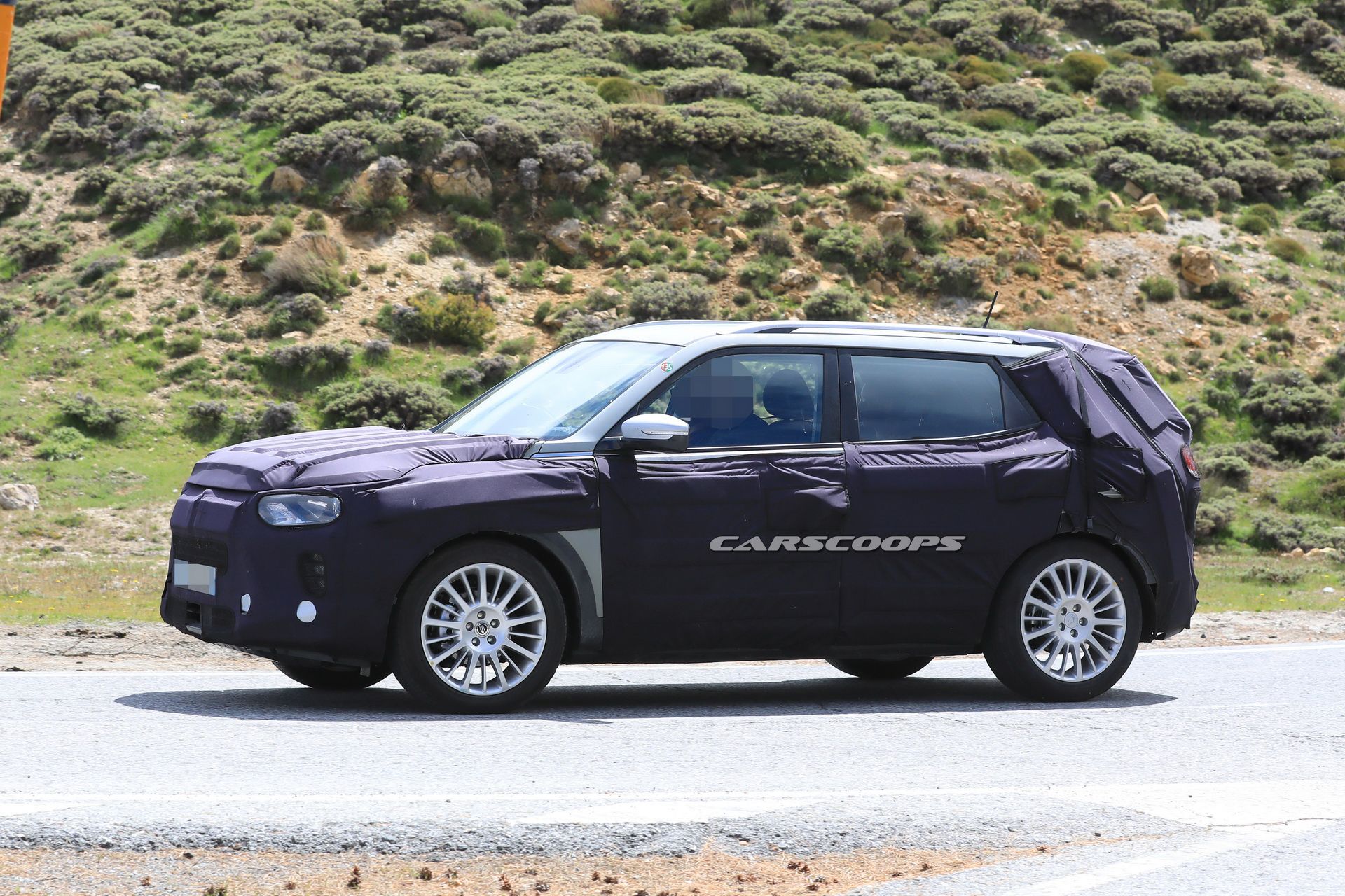2019-ssangyong-korando-spy-7 All-New SsangYong Korando Will Usher In New Design Language