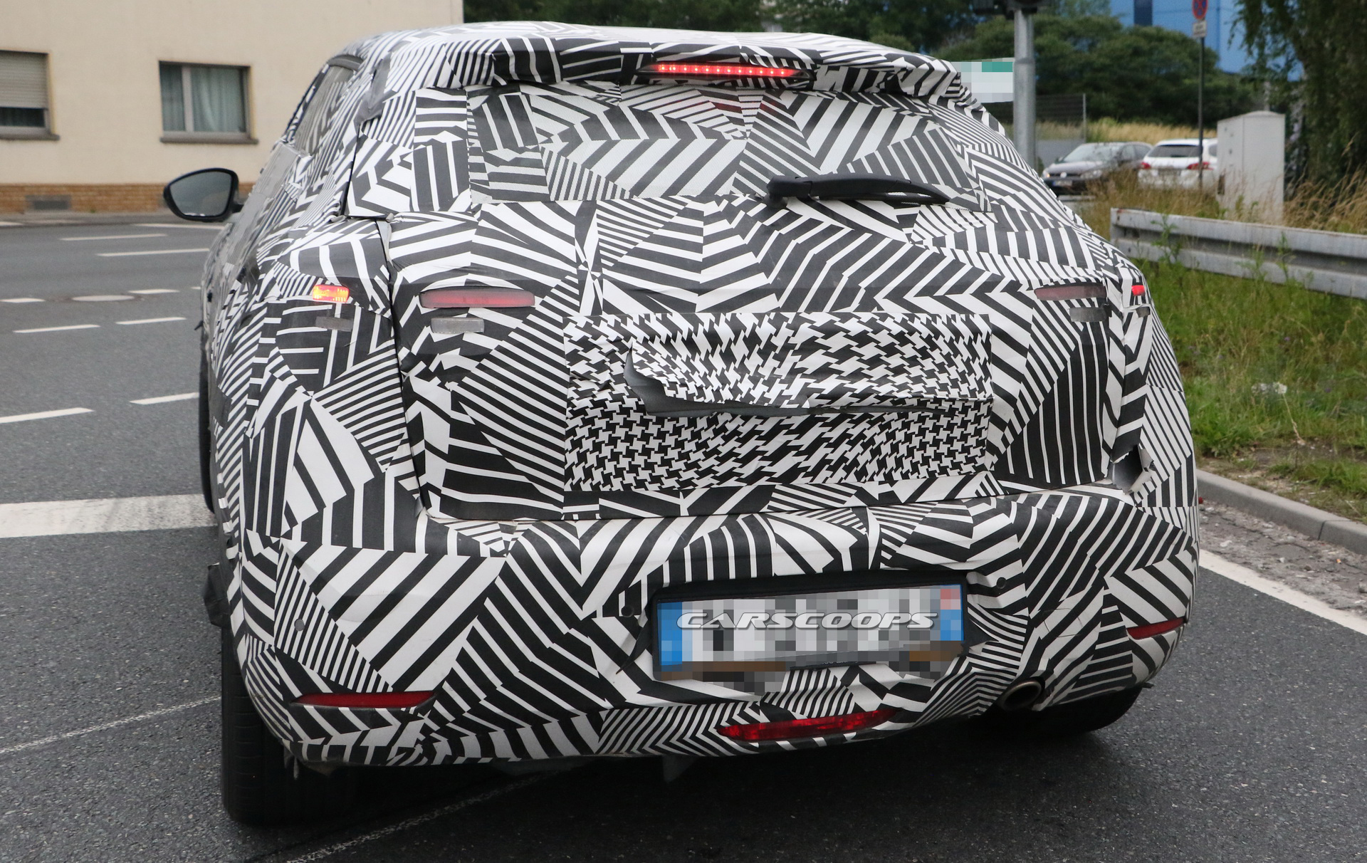 ds3-crossback-spy-interior-13 DS3 Crossback Coming With C4 Cactus-Like Tablet Display