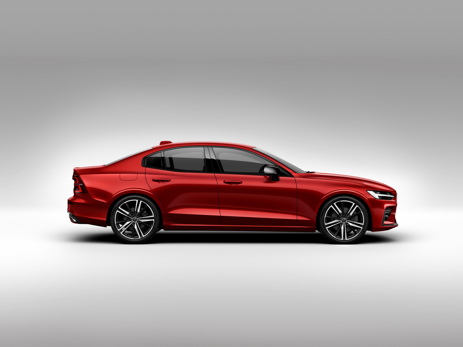 2019-volvo-s60-unveiled-135 New 2019 Volvo S60 Is A Sleek, American Made BMW 3-Series Fighter