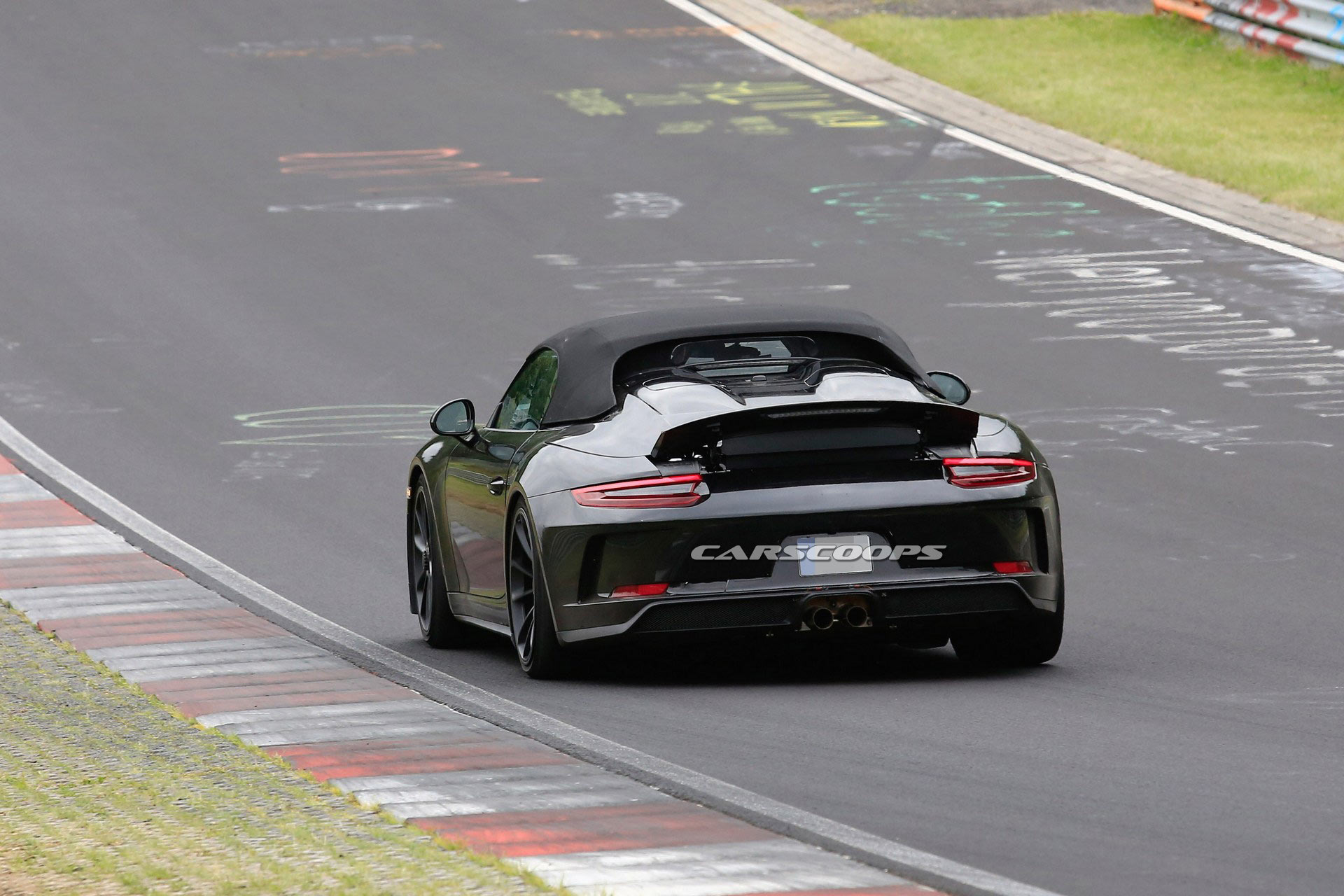 Porsche-911-Speedster-19 2019 Porsche 911 Speedster Captured Undisguised, Stays True To Concept