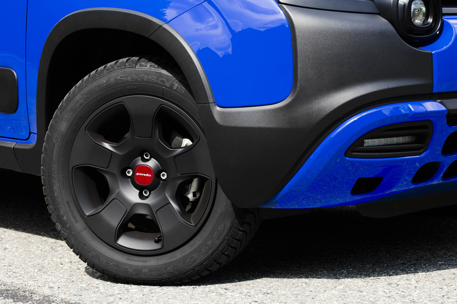 180619_Fiat_Panda-Waze_11 copy Fiat Panda Waze Edition Brings Smarter Navigation To The Popular City Car