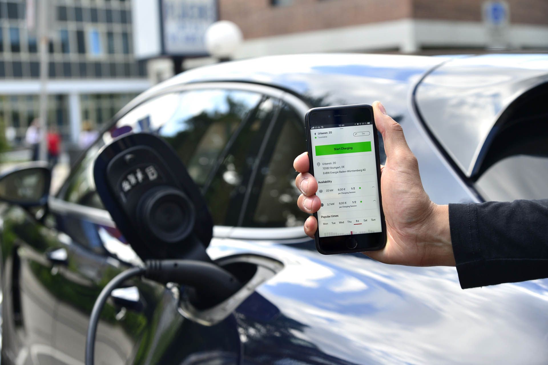 porsche-charging-service-02 Porsche’s Charging Service Helps You Plug In (Whatever EV Or PHEV You’re Driving)