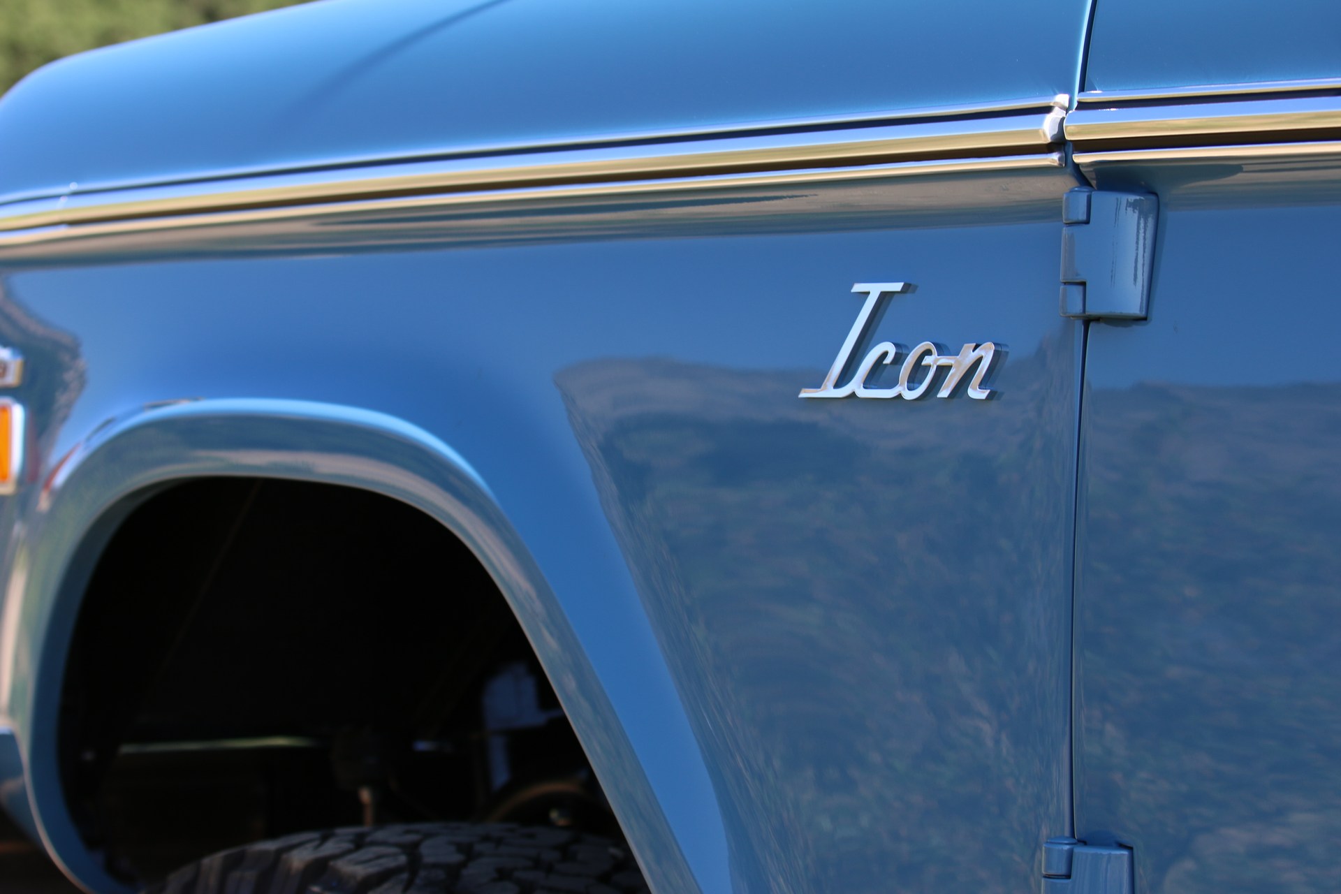 Icon-Ford-Bronco-Old-School-54 Why Wait For An All-New Ford Bronco When You Get Icon’s Old School BR
