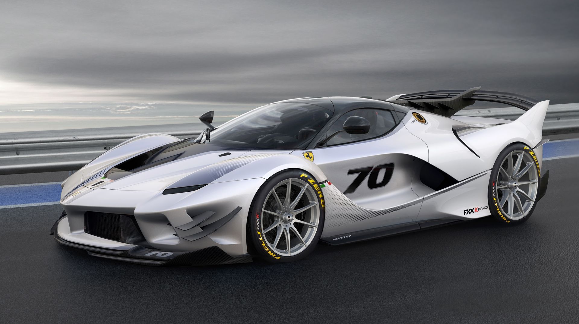 ferrari-fxx-k-evo-I Ferrari FXX-K Evo For Sale Could Be Your Multi-Million-Dollar Dream Ticket