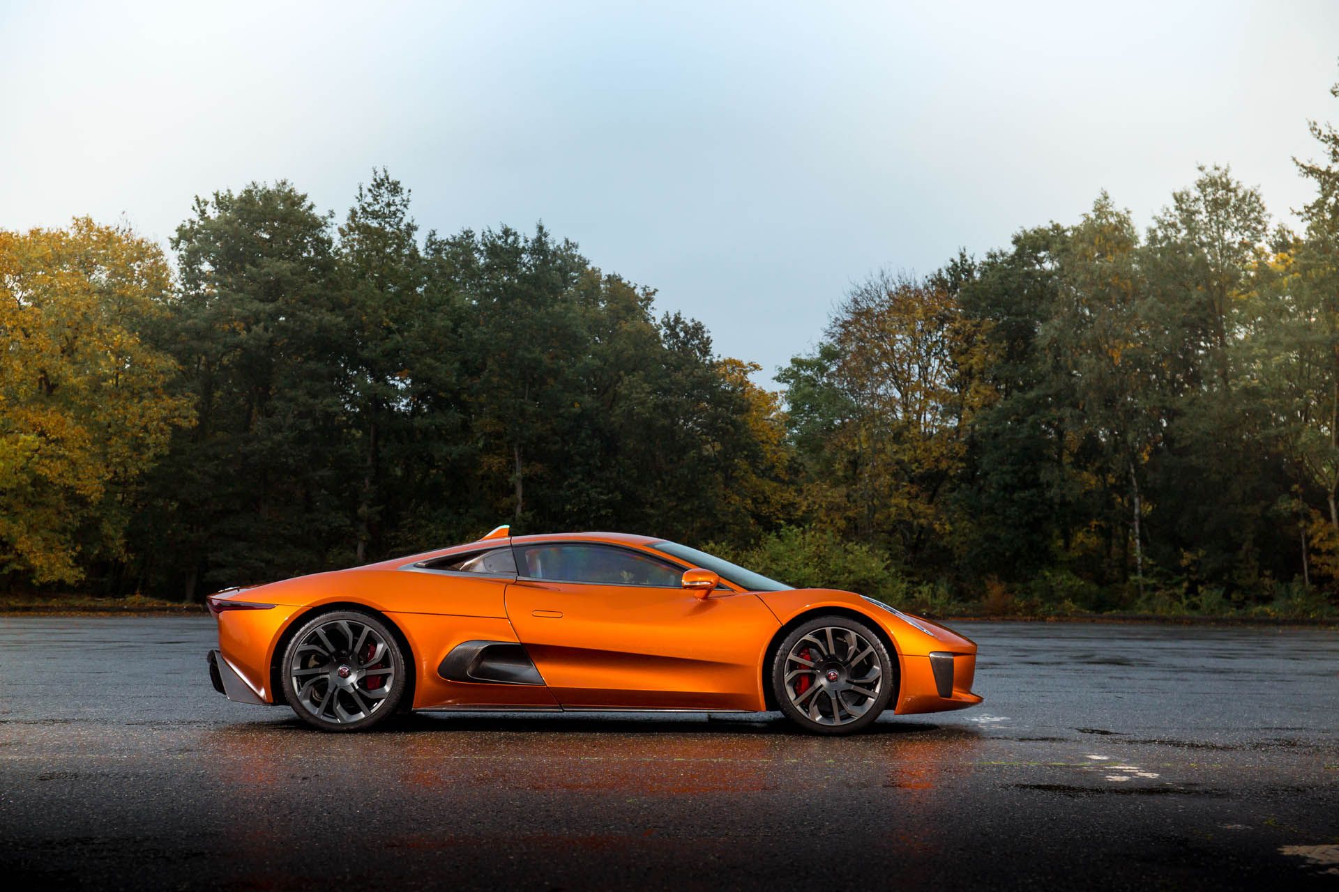 jaguar-supercars-F Jaguar’s Considering Developing An Electric Hypercar