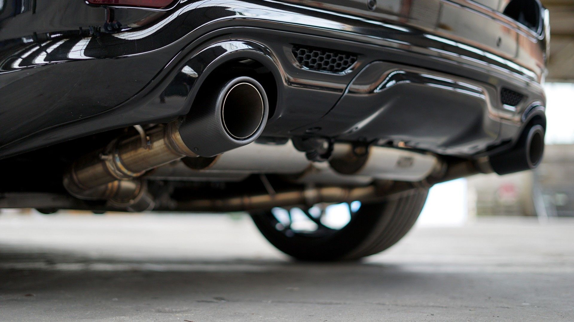 jeep-grand-cherokee-srt-gme-tuning-4 GME’s Grand Cherokee SRT Has 620PS, More Powerful Versions Coming