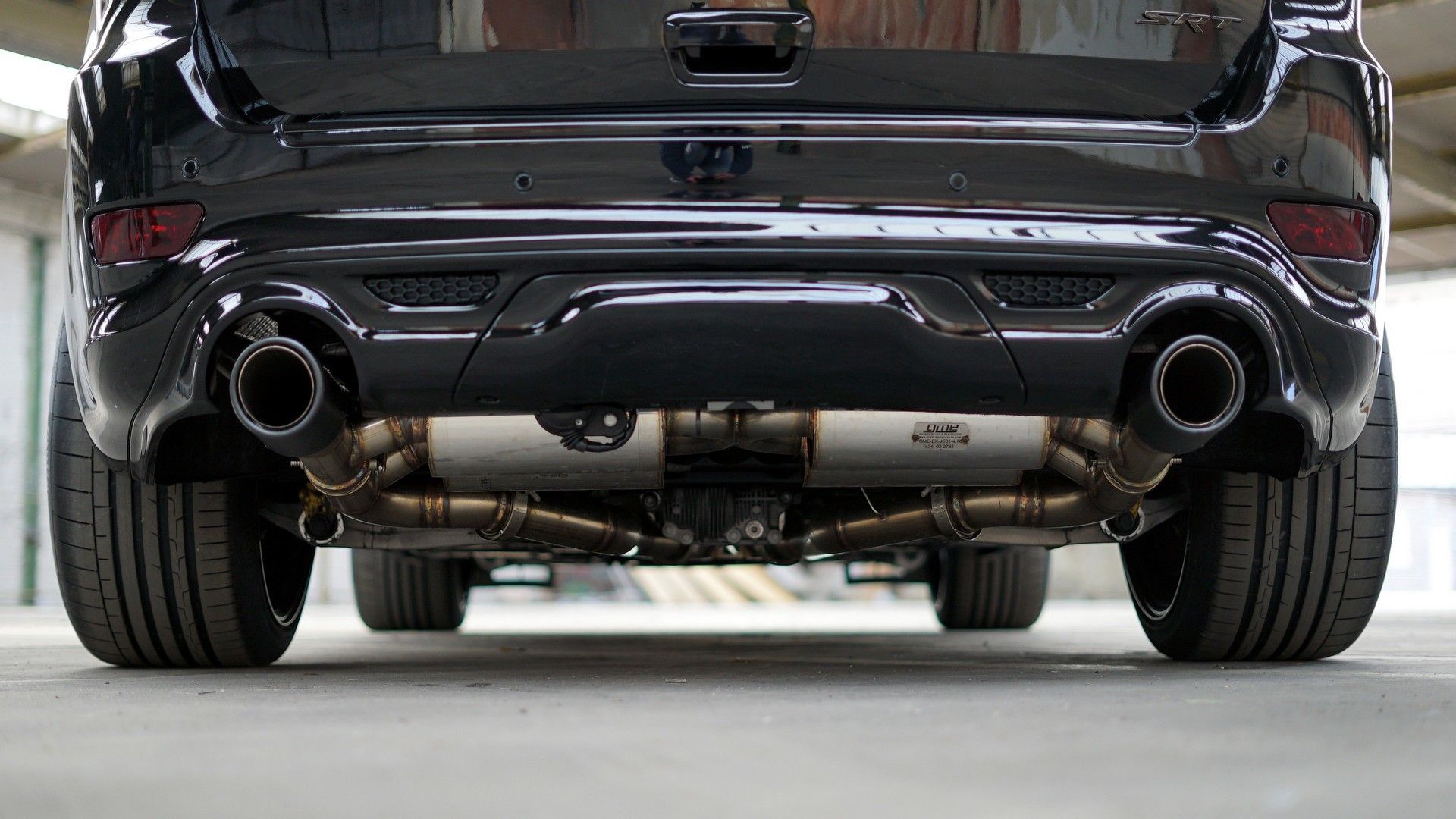 jeep-grand-cherokee-srt-gme-tuning-6 GME’s Grand Cherokee SRT Has 620PS, More Powerful Versions Coming