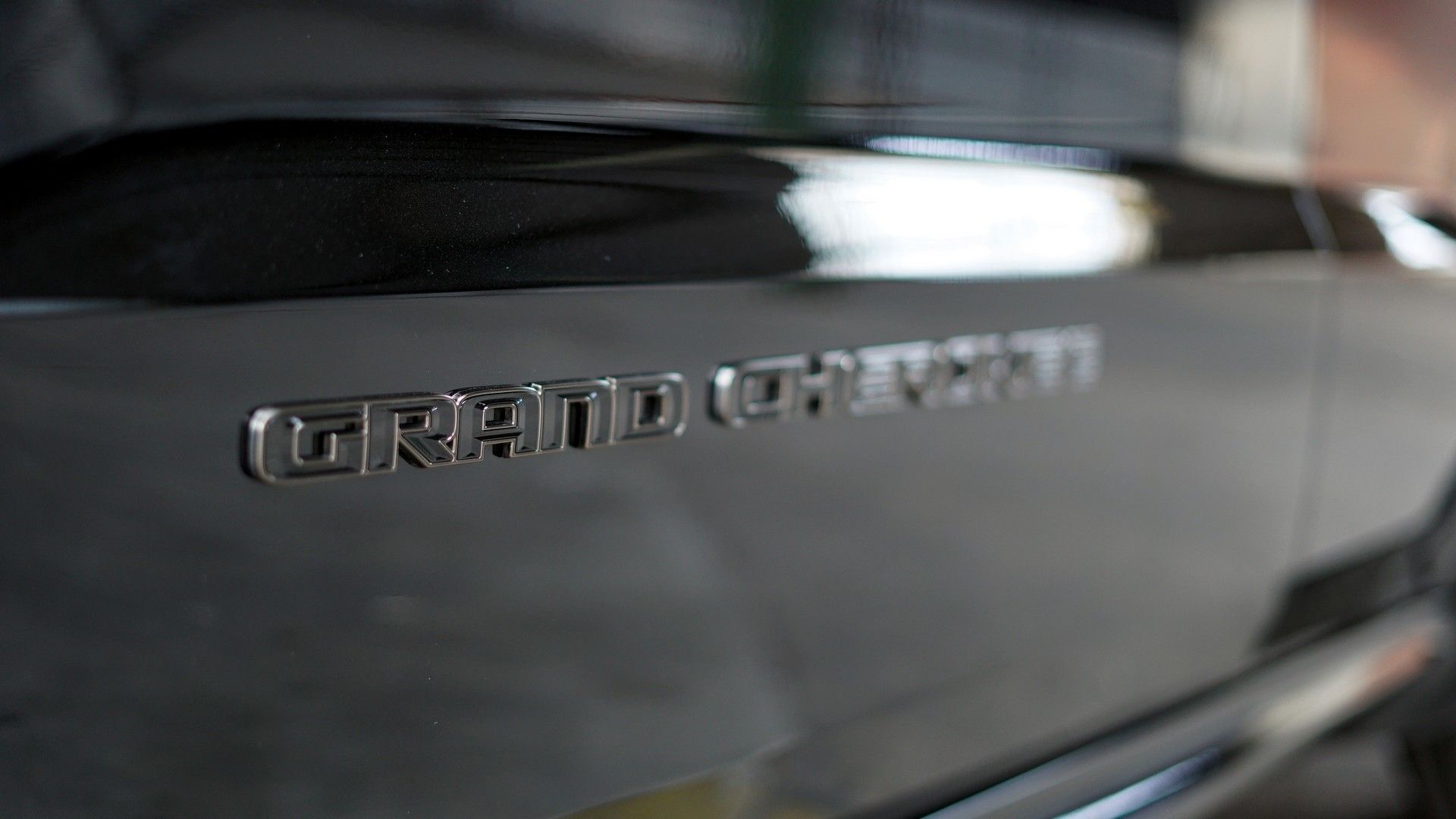 jeep-grand-cherokee-srt-gme-tuning-8 GME’s Grand Cherokee SRT Has 620PS, More Powerful Versions Coming