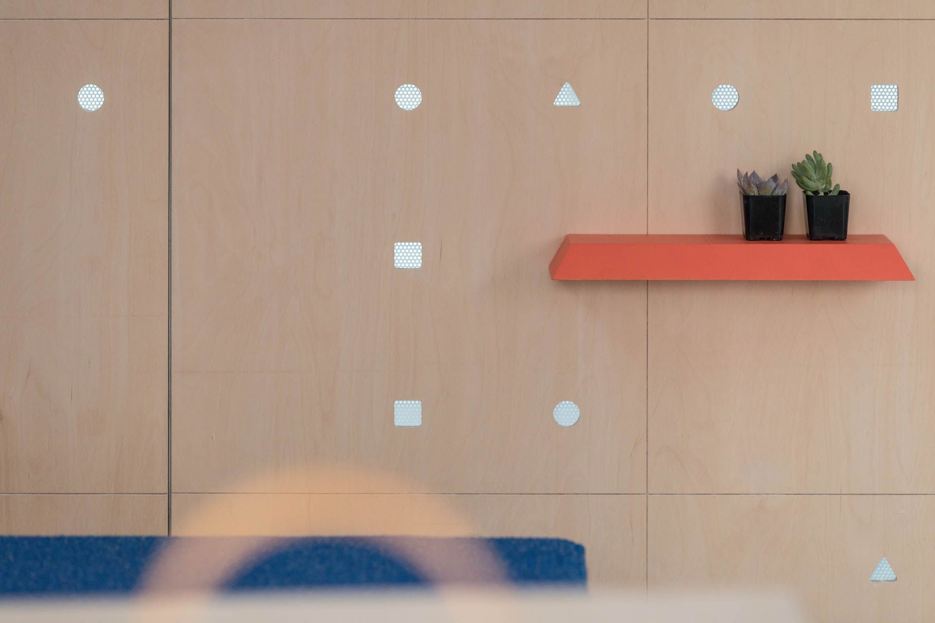 mini-living-urban-cabin-la-29 Mini Applies Its Skills To An ‘Urban Cabin’ In Los Angeles