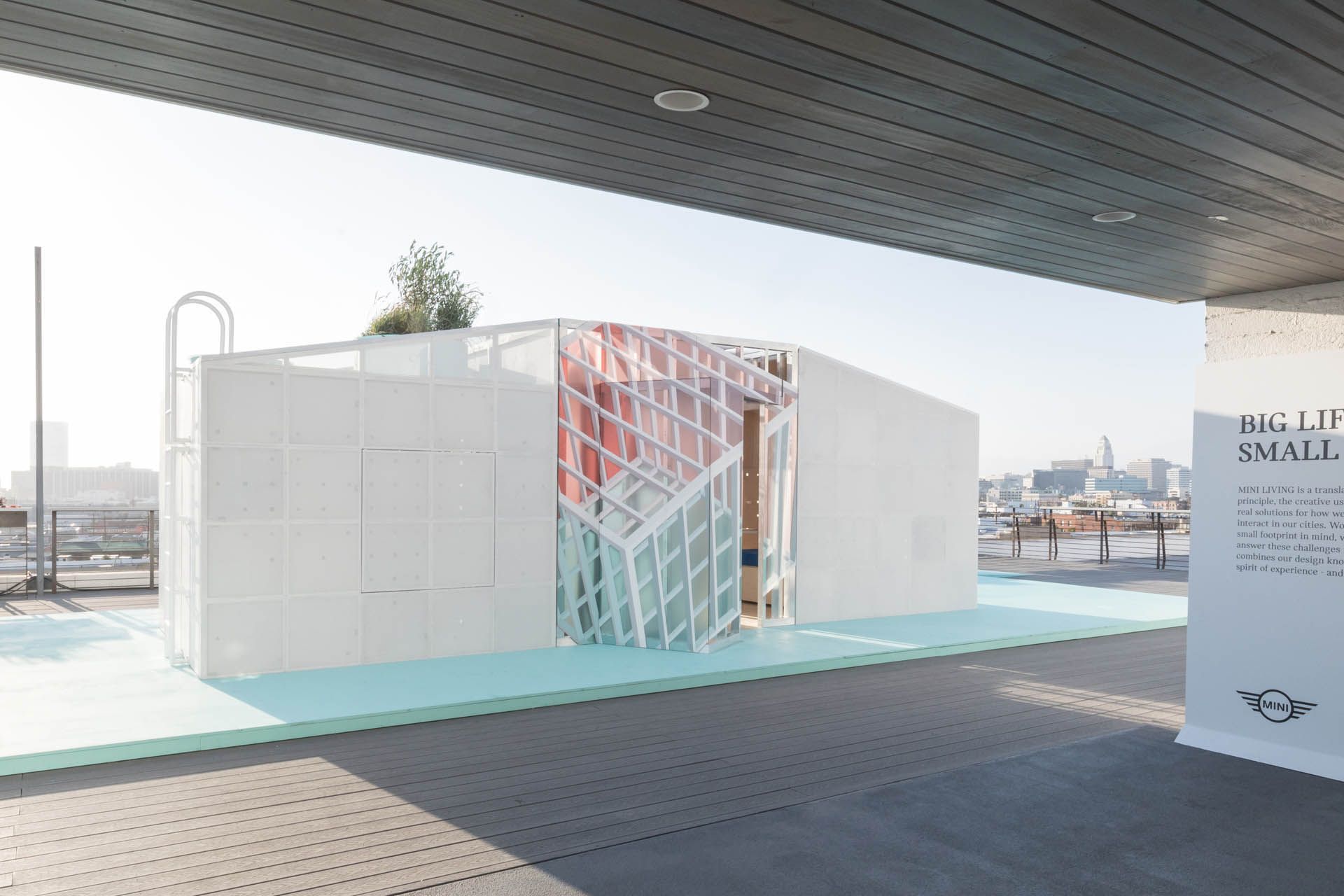 mini-living-urban-cabin-la-30 Mini Applies Its Skills To An ‘Urban Cabin’ In Los Angeles