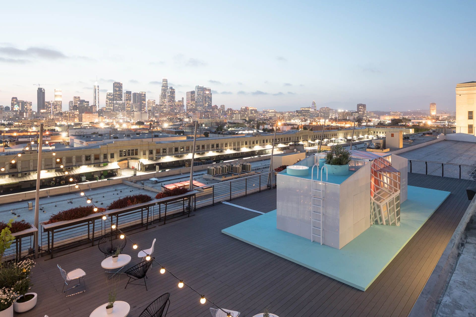 mini-living-urban-cabin-la-37 Mini Applies Its Skills To An ‘Urban Cabin’ In Los Angeles