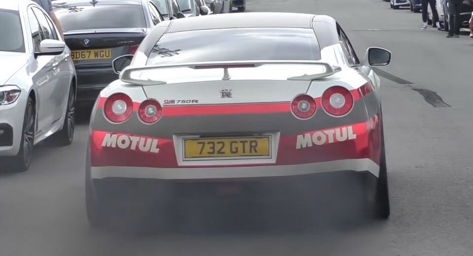  Tuned Nissan GT-R Driver Blows Gearbox Using Launch Control When Cold