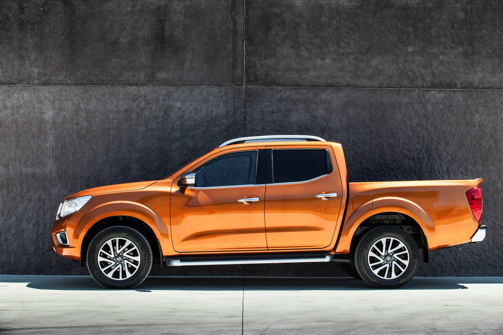nissan-navara-diesel-3 Nissan Reportedly Cancels Development Of Diesels, Renault To Do The Same
