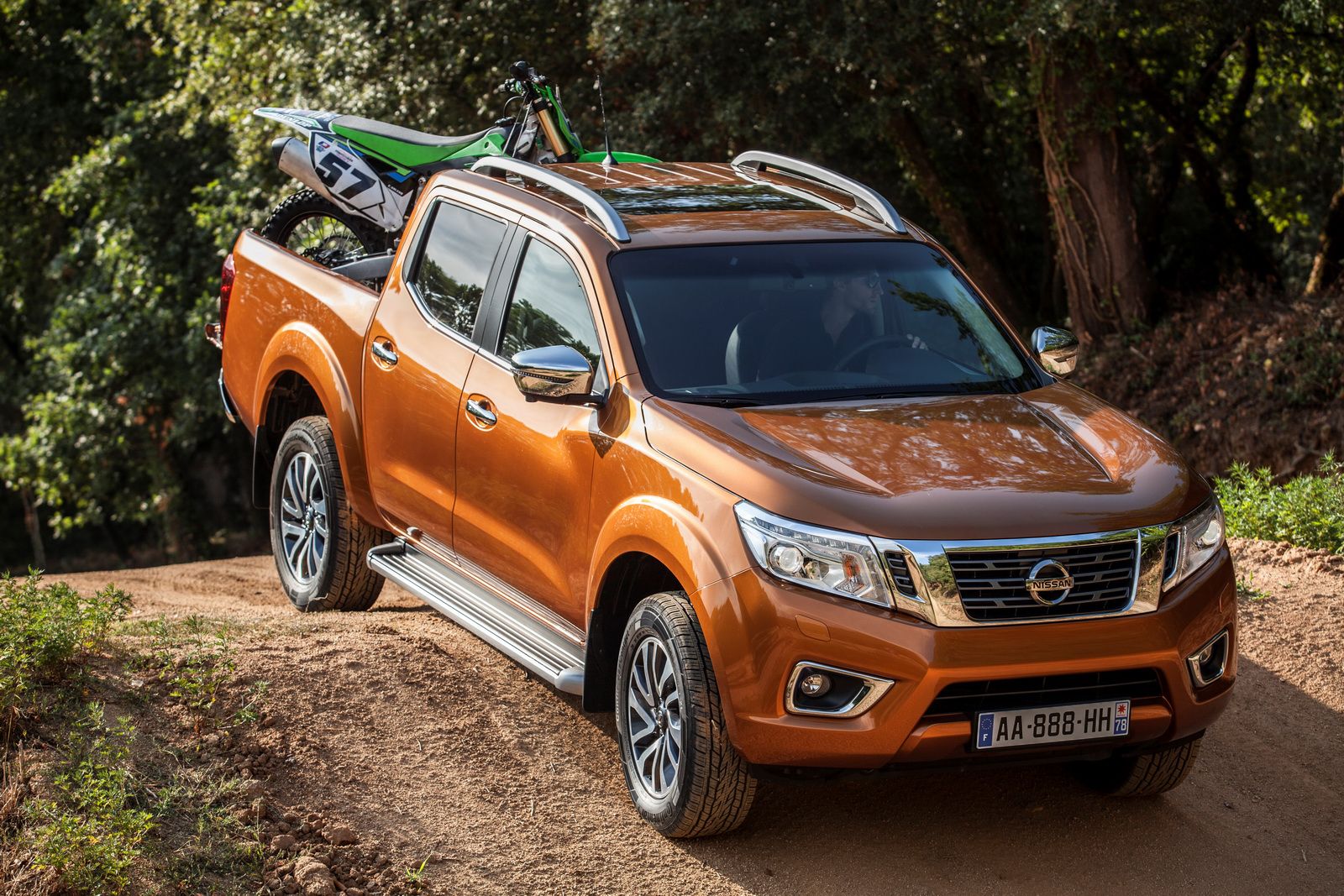 nissan-navara-diesel-5 Nissan Reportedly Cancels Development Of Diesels, Renault To Do The Same
