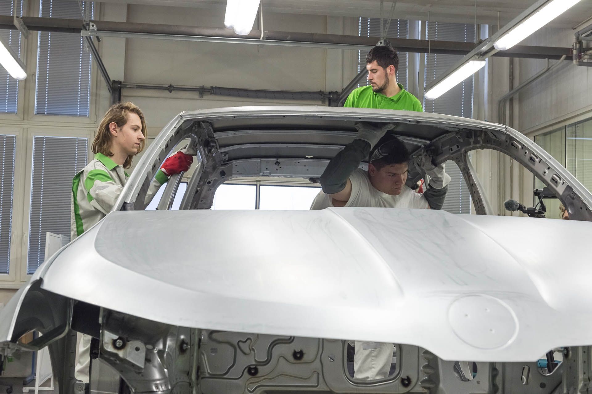 skoda-sunroq-C Skoda’s Students Reveal The Sunroq Convertible Crossover Concept