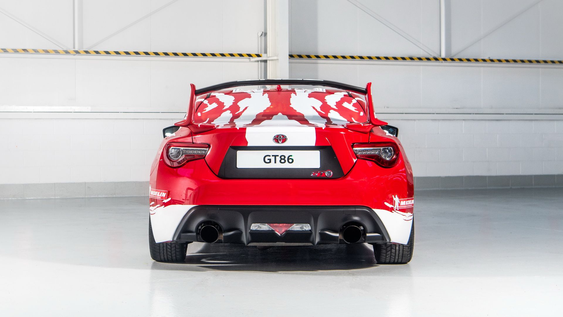 toyota-gt86-heritage-livery-24-hours-of-le-mans-12 Toyota GT86 Celebrates Le Mans 24 Hours With Trio Of Heritage Liveried Models