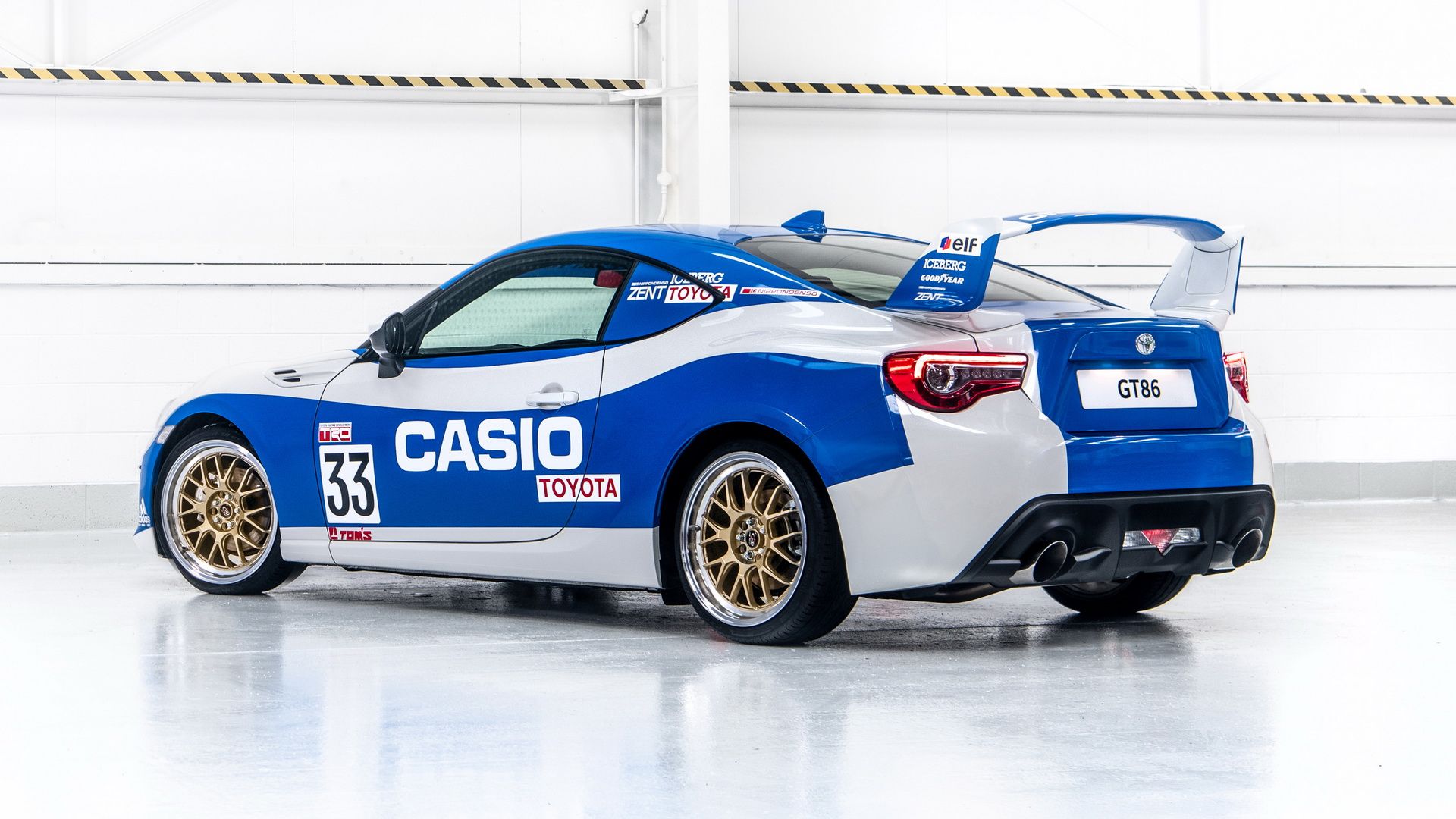 toyota-gt86-heritage-livery-24-hours-of-le-mans-4 Toyota GT86 Celebrates Le Mans 24 Hours With Trio Of Heritage Liveried Models