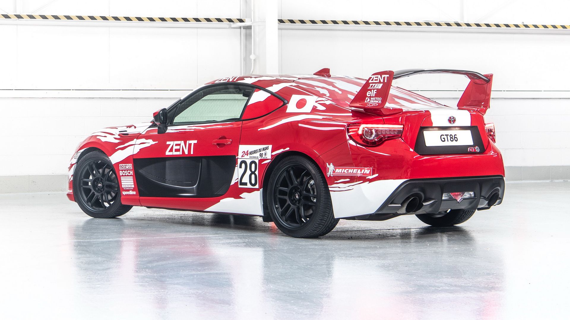 toyota-gt86-heritage-livery-24-hours-of-le-mans-6 Toyota GT86 Celebrates Le Mans 24 Hours With Trio Of Heritage Liveried Models