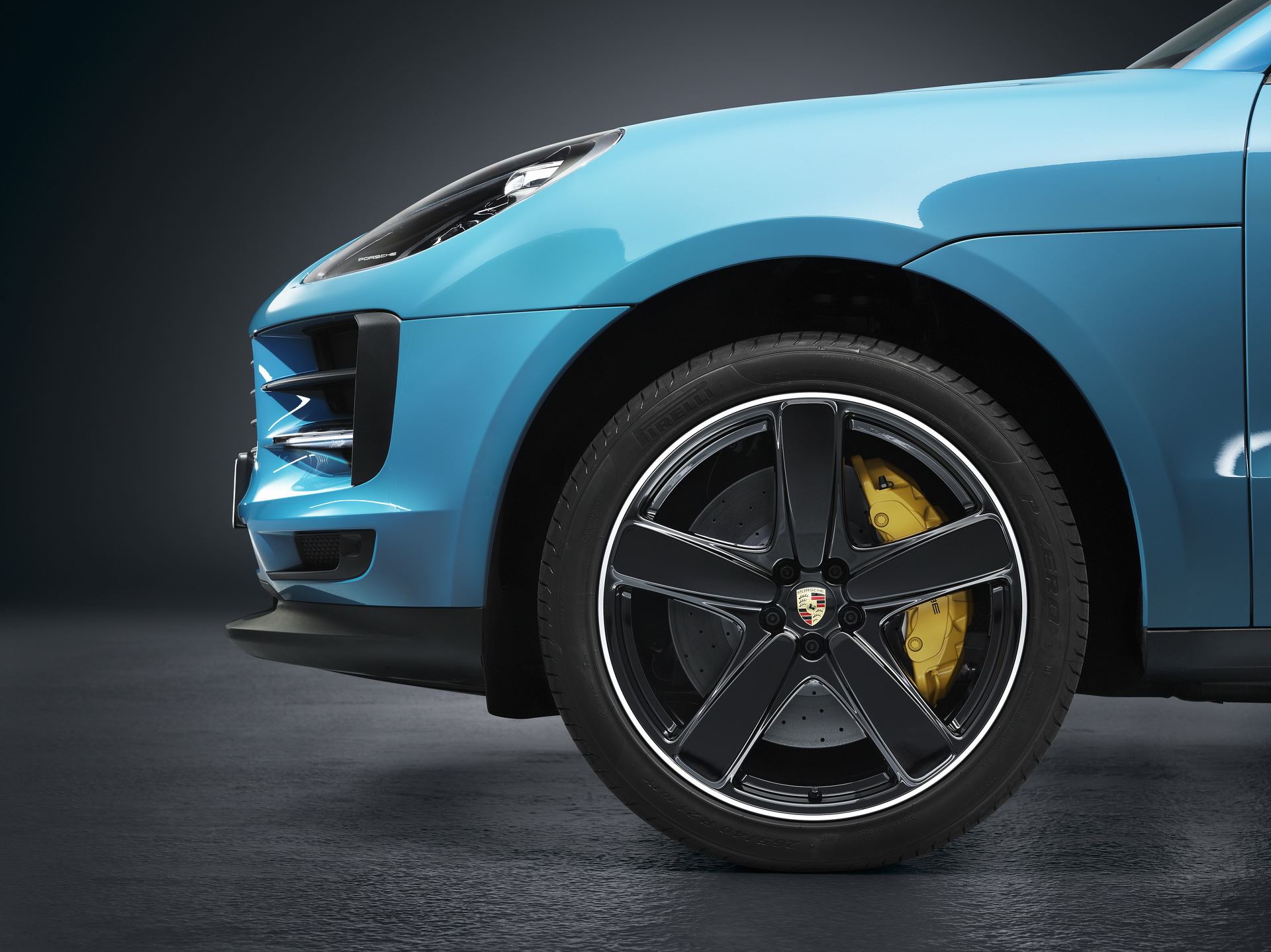 2019-Porsche-Macan-06 2019 Porsche Macan Facelift Arrives With Panamera Tech And Refreshed Styling