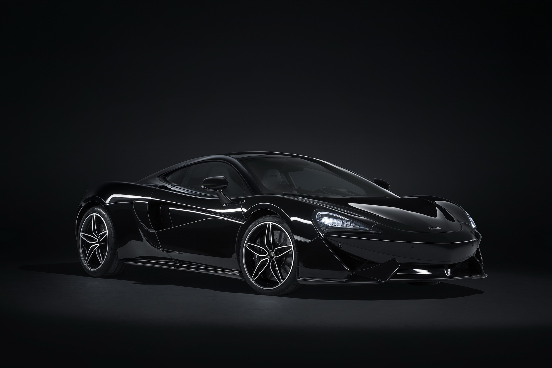 McLaren-570GT-BlackCollection-02 McLaren Shows What MSO Can Do With New Bespoke 570GT and 720S