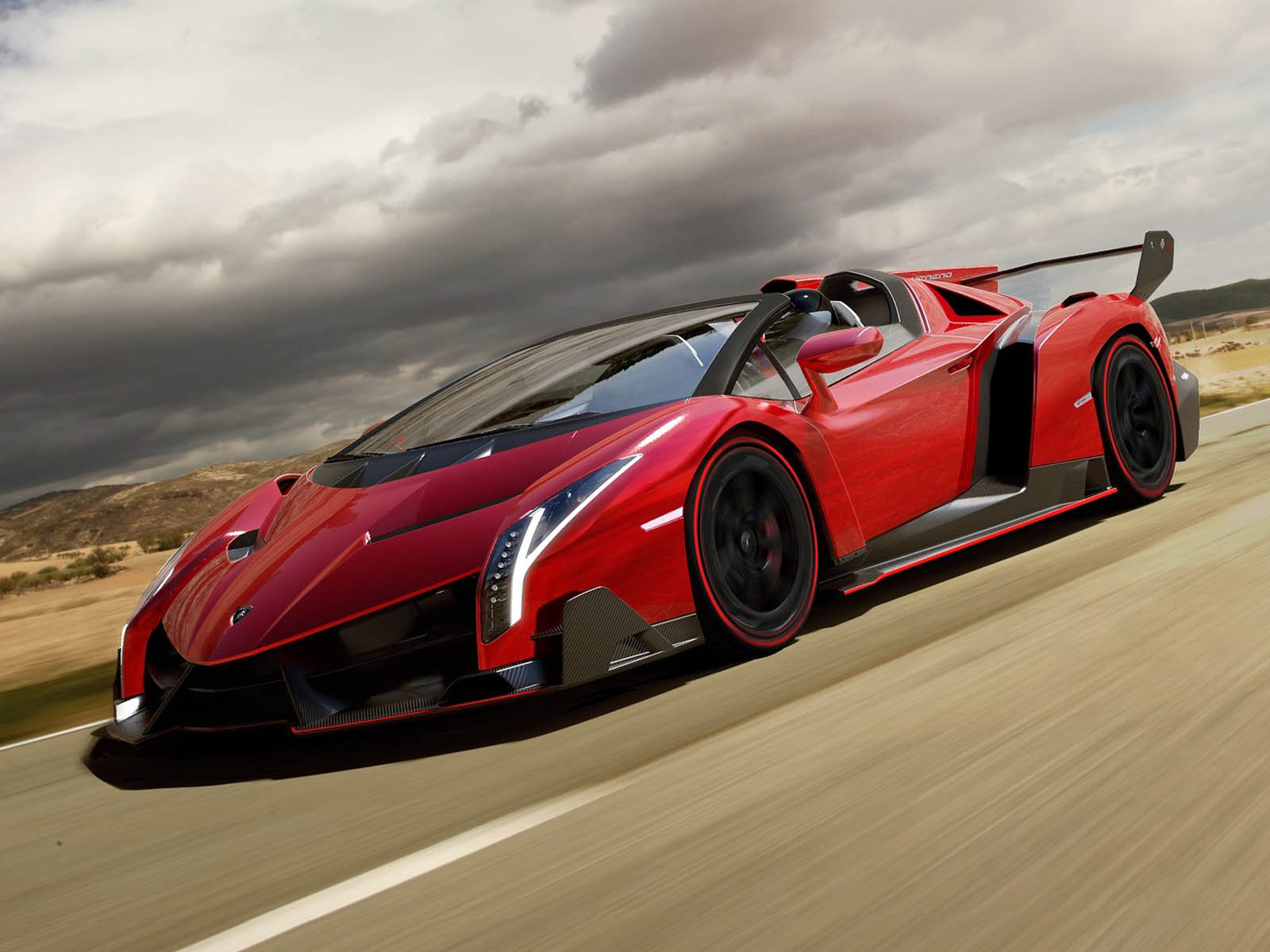 Lamborghini-Veneno_Roadster-2014-1600-01 The Lamborghini Aventador’s Having Trouble Downshifting