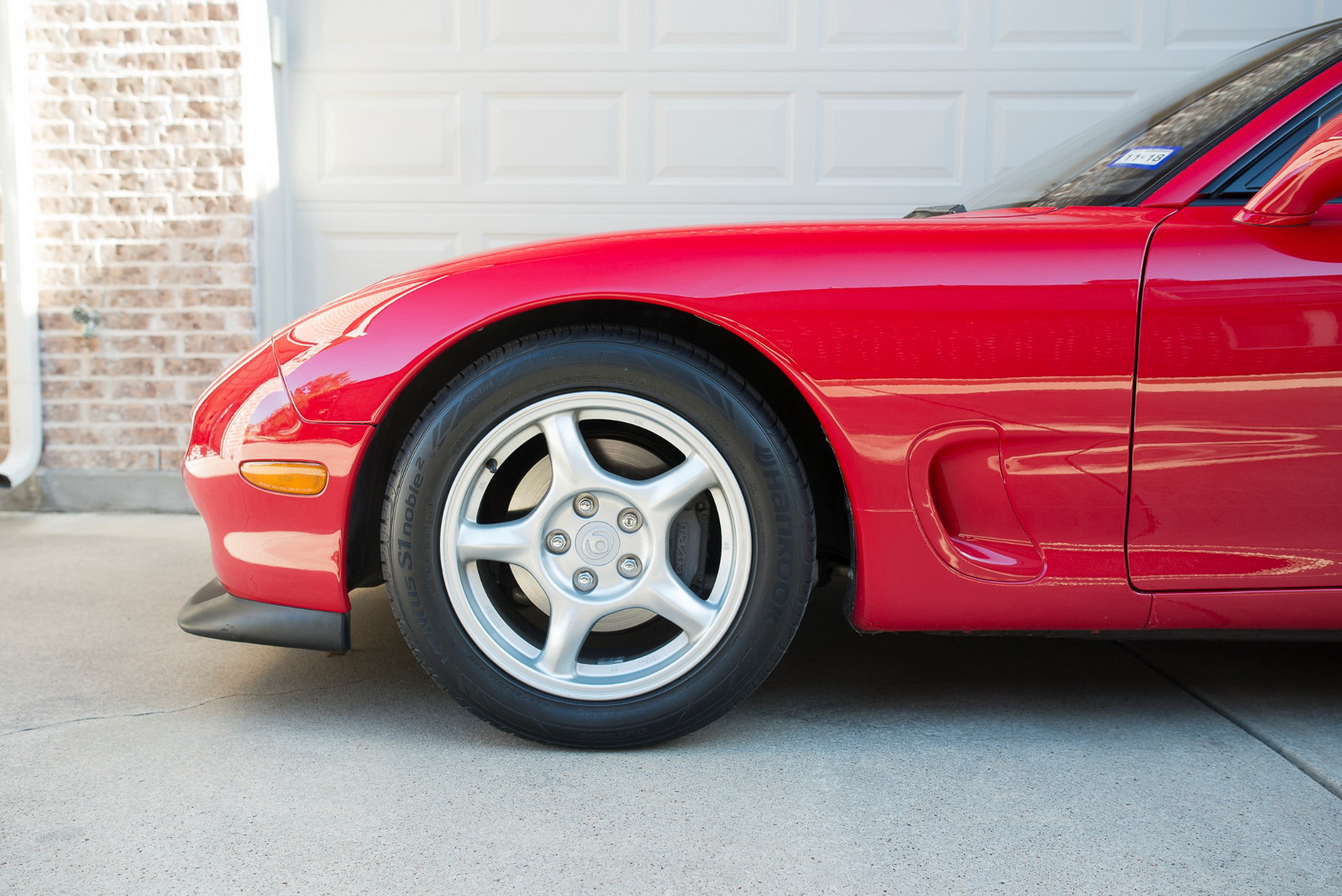 Mazda-RX7-15 This Is What A Pristine Mazda RX-7 FD With 9,500 Miles Looks Like