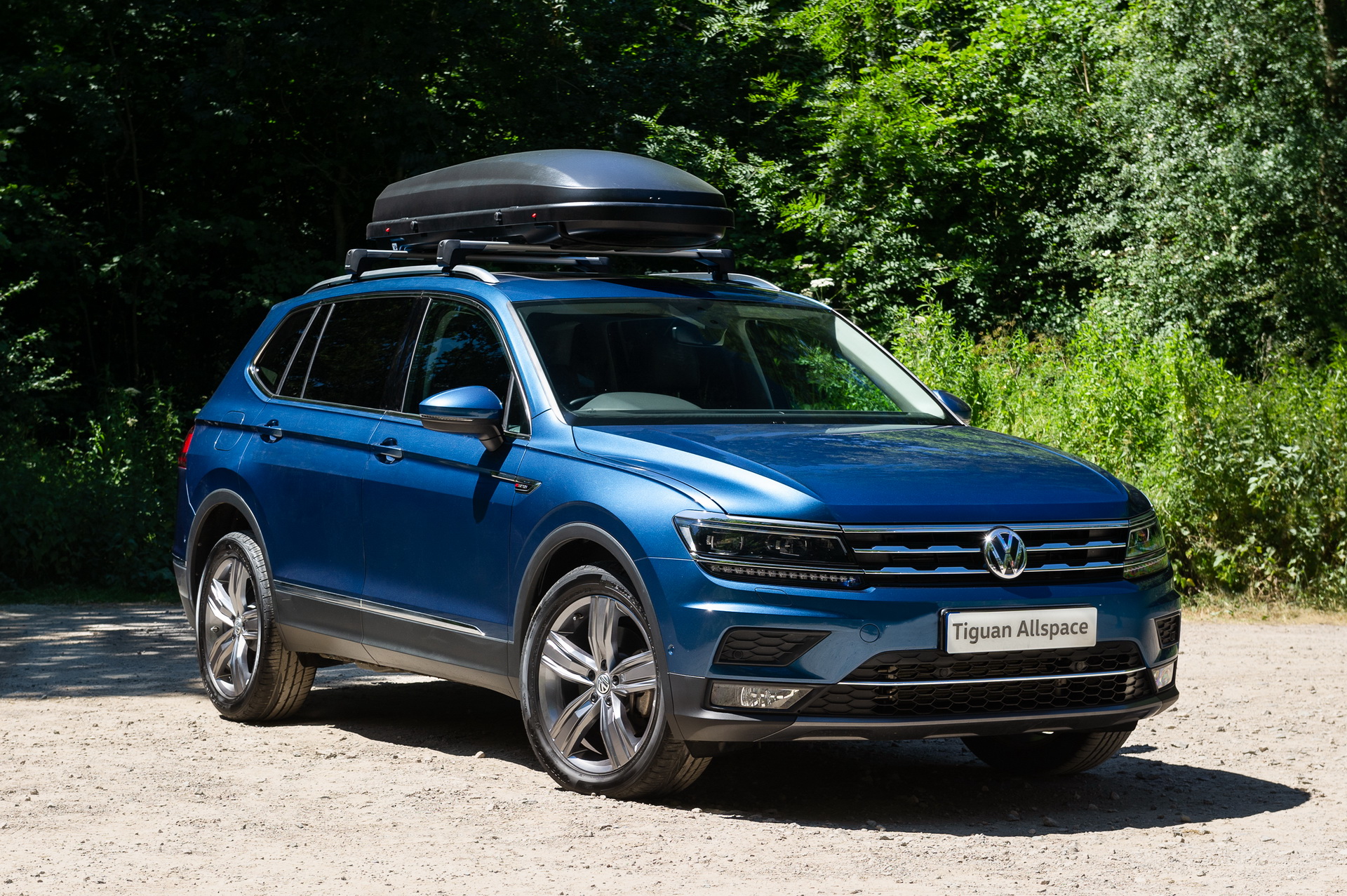vw-tiguan-allspace-accessories-2 Summertime And The Living Is Easy With VW’s Tiguan Allspace