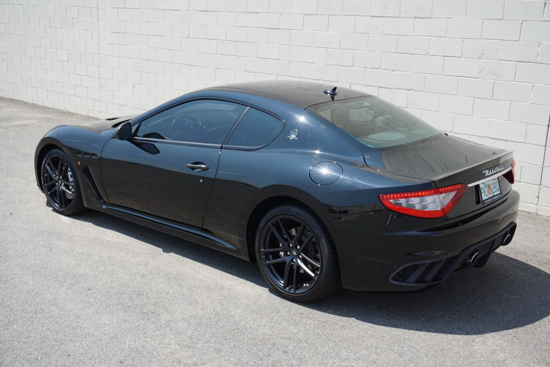 2012-maserati-granturismo-mc-auction-9 2012 Maserati GranTurismo MC Is The Italian Exotic You Might Afford