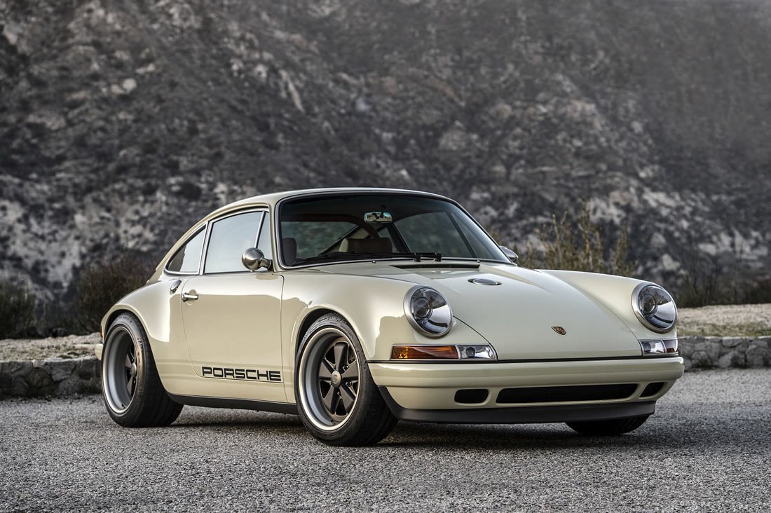 06-singer-911-hk3-1100x732 Start Your Week Off Right With 100+ Photos Of Singer Porsche Porn