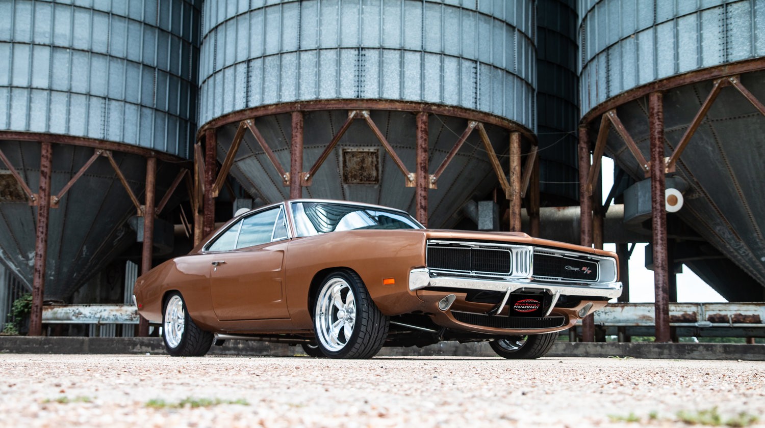 1969-Dodge-Charger-Hellcat-1 1969 Dodge Charger Hellcat Is A Restomod We Can All Get Behind