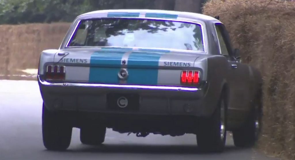 Autonomous Ford Mustang Looks Like A Slow-Mo Drunk Driver, Hits Goodwood Hay Bales