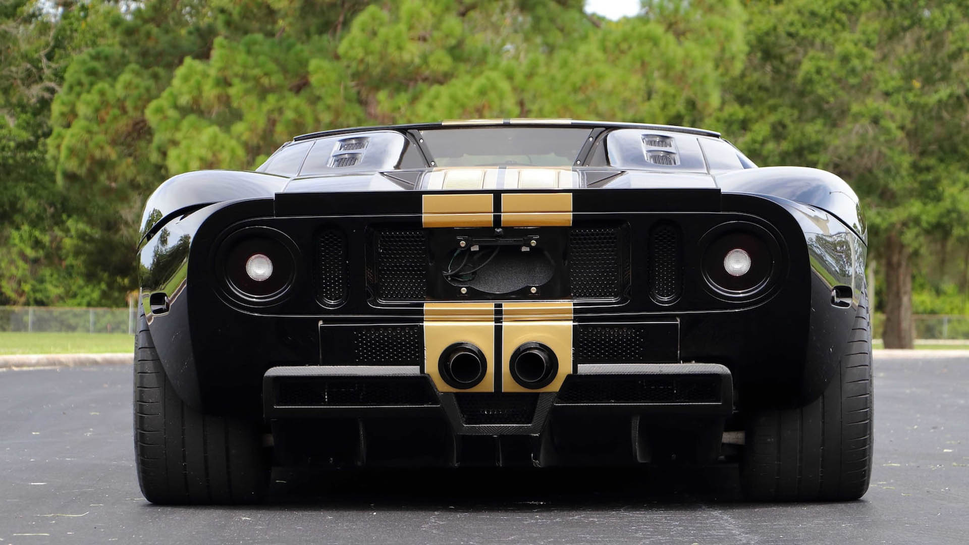 ford-gtx1-11 Rare Ford GTX1 Roadster Is Coming Up For Auction At Monterey