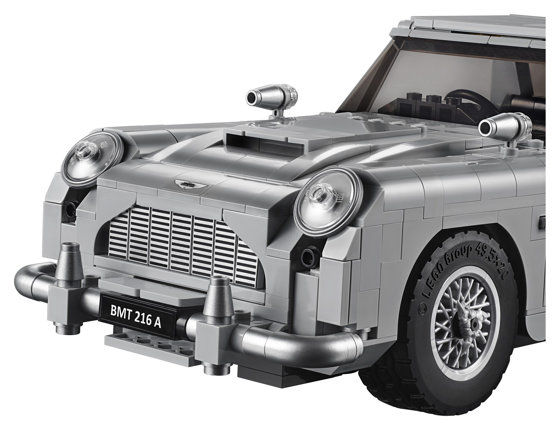 LEG0-Aston-Martin-DB5-8 LEGO’s James Bond Aston Martin DB5 Has A Working Ejector Seat
