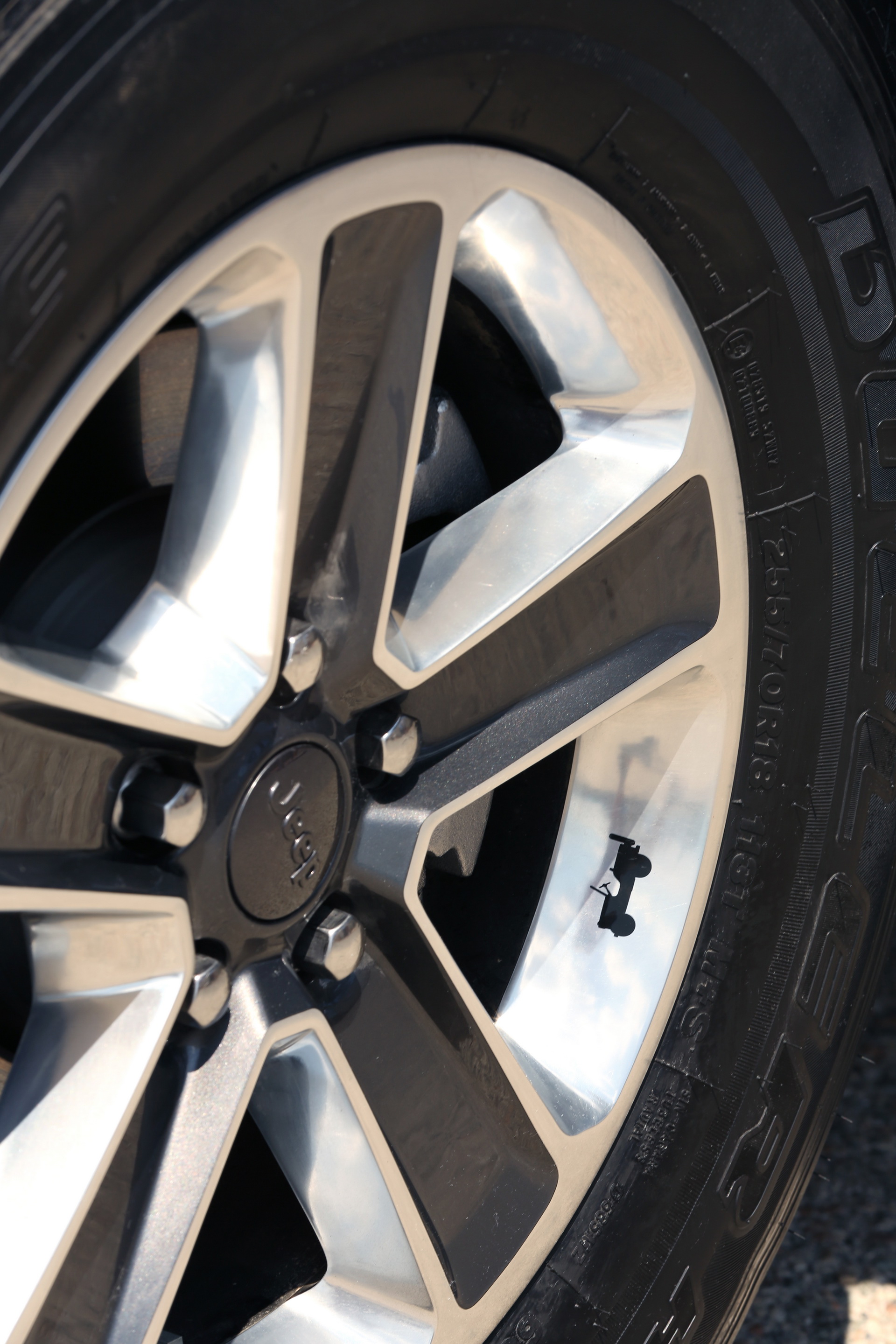 Jeep-Wrangler-20 Euro-spec Jeep Wrangler Detailed, Will Feature 197HP 4-Cylinder Diesel