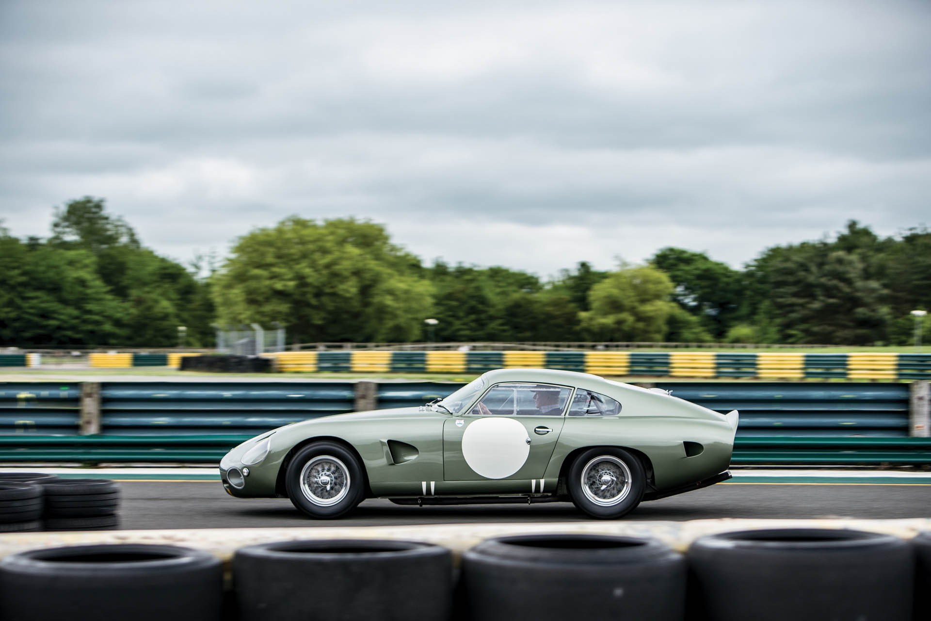 1963-Aston-Martin-DP215-Grand-Touring-Competition-Prototype_4 1963 Aston Martin DP215 Could Become The Most Valuable British Car Ever Sold