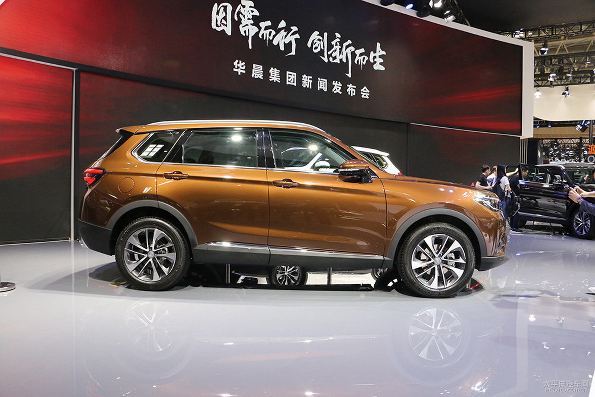 Brilliance V7 2 Mystery Solved: U Spied BMW Chinese Partner’s Brilliance V7 Crossover In Europe