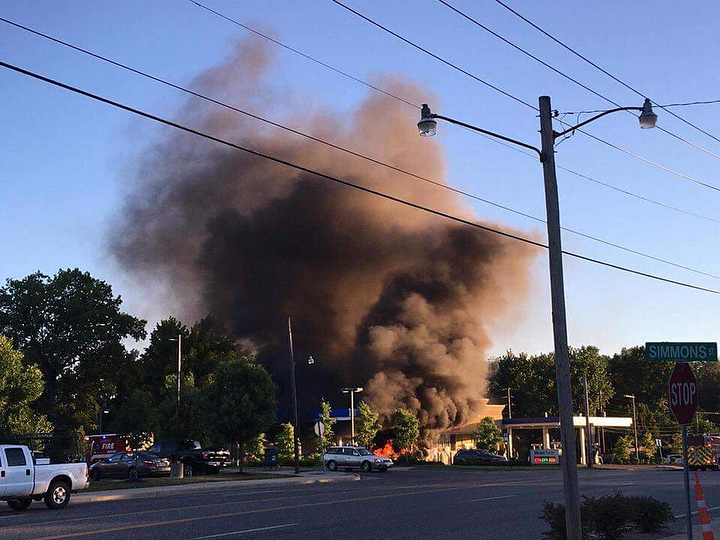 lamborghini-huracan-performante-fire-gas-station-4 Lamborghini Huracan Performante Burns To A Crisp At A Gas Station In The US