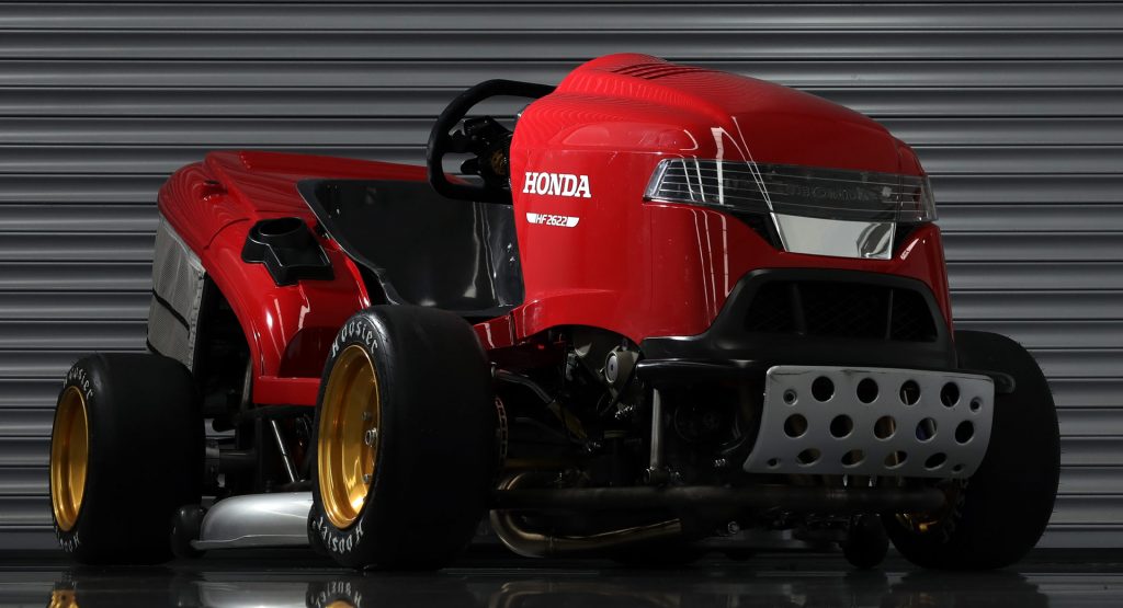 Honda’s Mean Mower V2 Powered By CBR1000RR Engine Aims To Crack 150 MPH